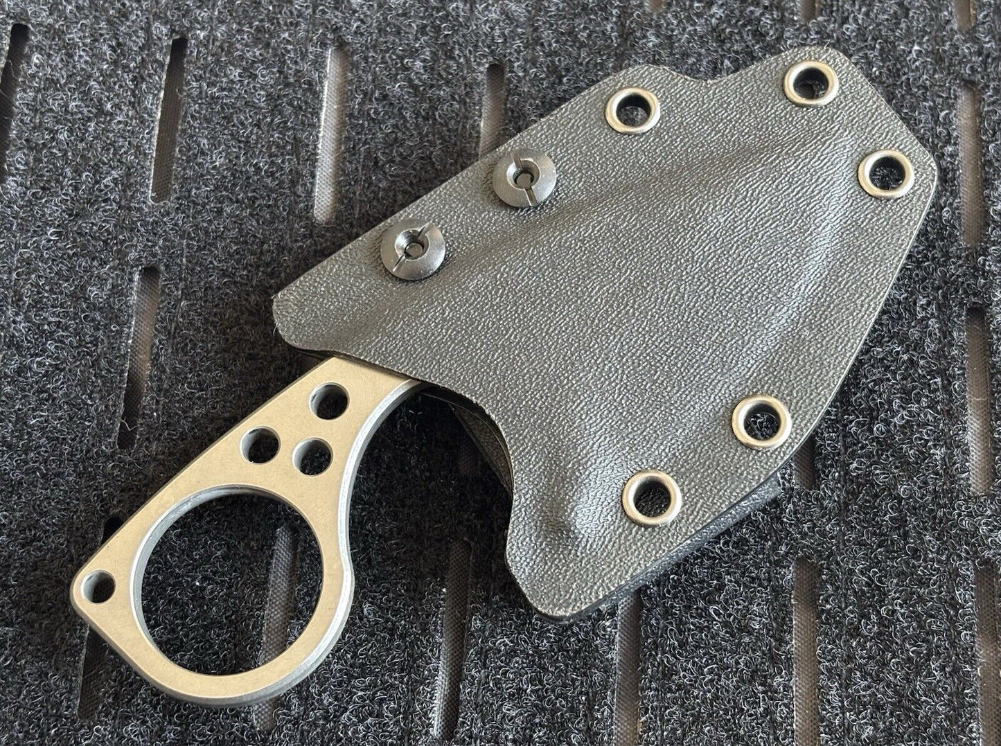 13cm Fixed Blade Knife Horizontal Carry Kydex Sheath D2 Steel 6cm Blade Kydex