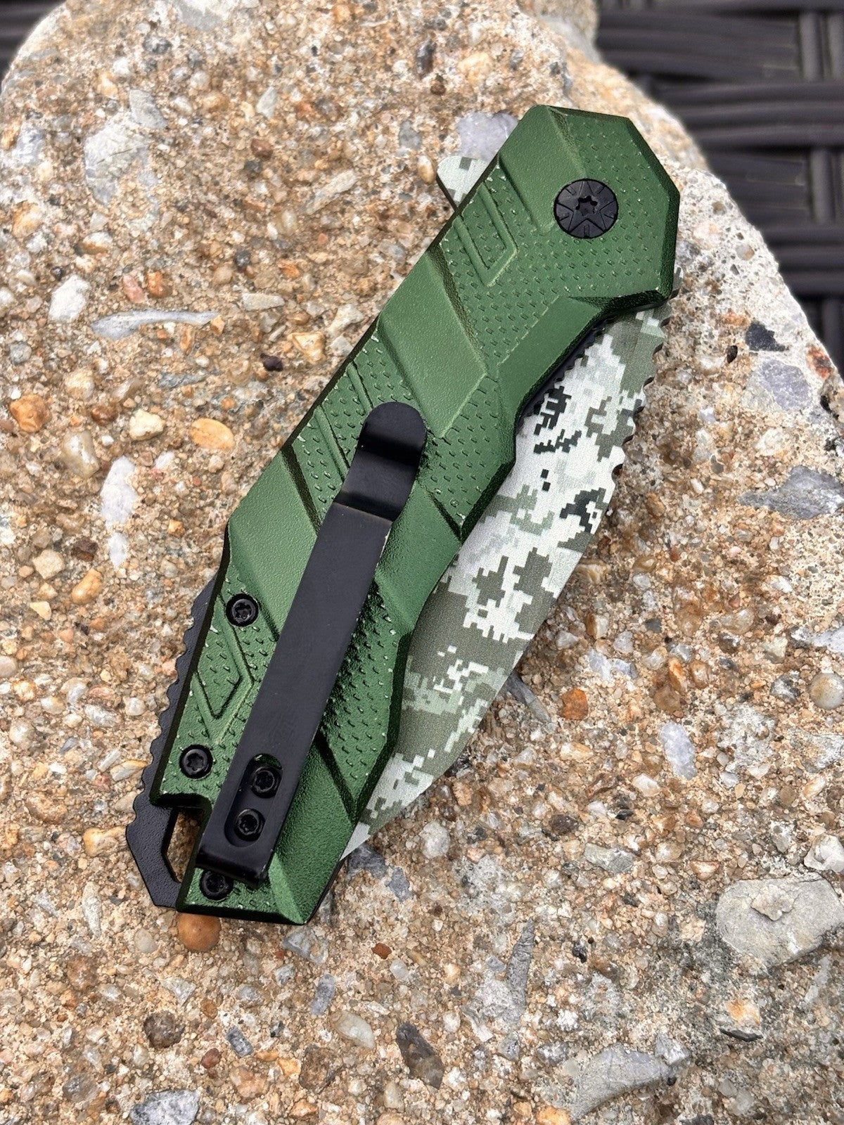 Digital Camo Pocket Knife Spring Assist Green Metal Handle Sharp Tac Force