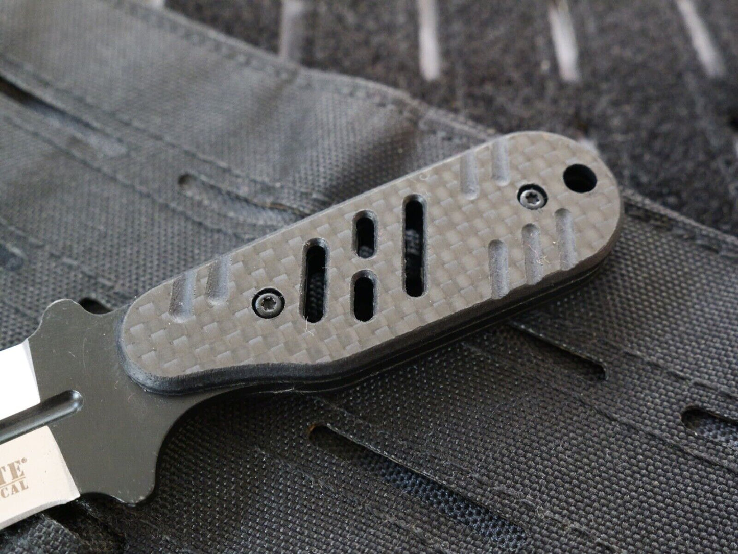 Tactical Neck Knife D2 Steel Black Carbon Fiber Handle Kydex Sheath Full Tang 8"