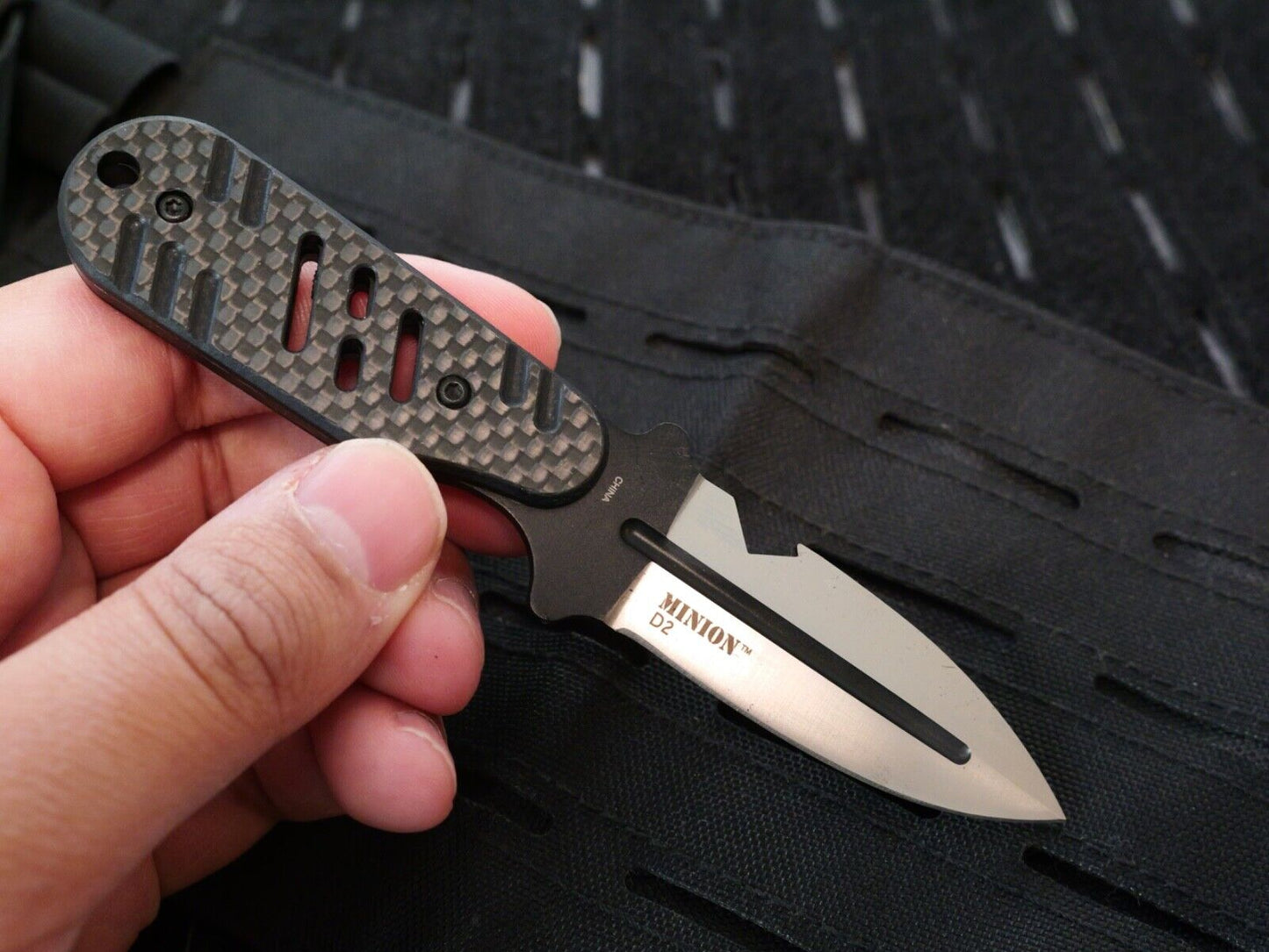 Tactical Neck Knife D2 Steel Black Carbon Fiber Handle Kydex Sheath Full Tang 8"