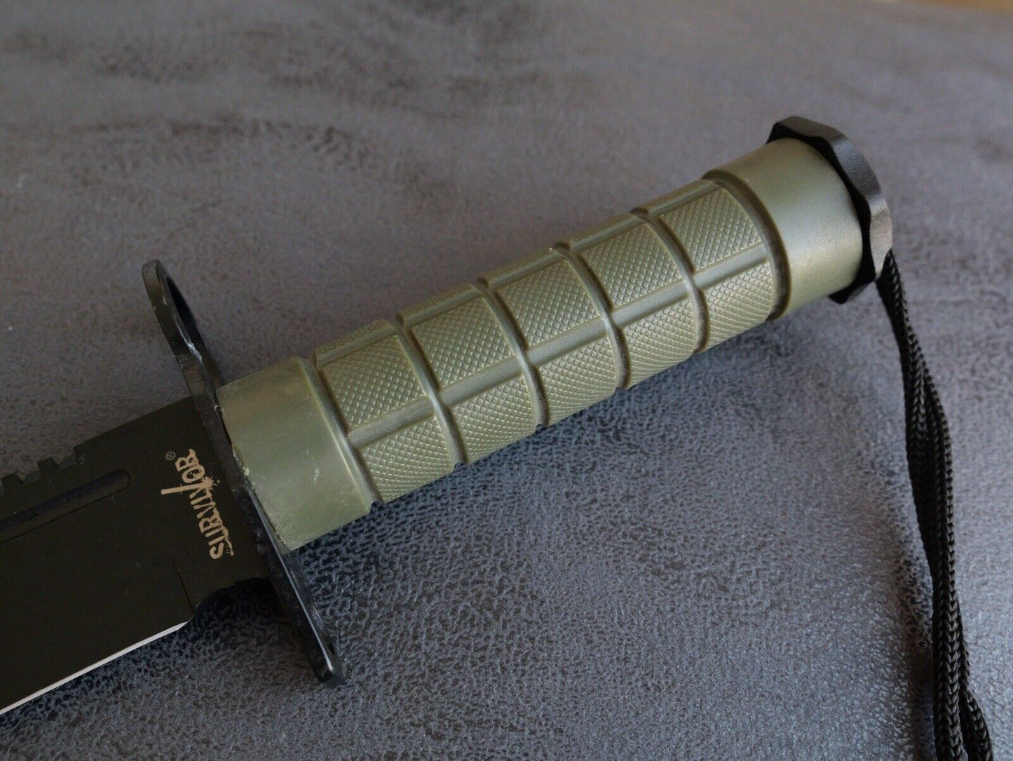 12” Survival Knife Classic Sharpening Stone Survival Kit Compass Green Sawback