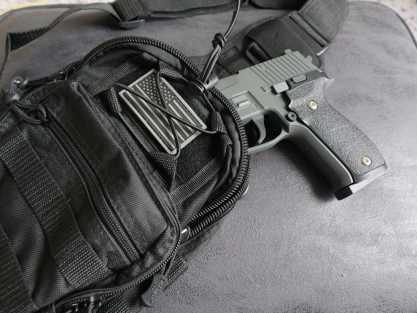 Concealed Carry Tactical Sling Bag Pistol Gun Black 10”x9”x3” Nylon Chest Pack