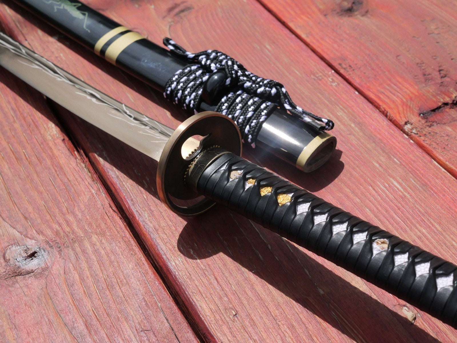 41" GRASSHOPPER SAMURAI Gold Blade Battle Ready Sharp Wood Scabbard Ornate Hilt