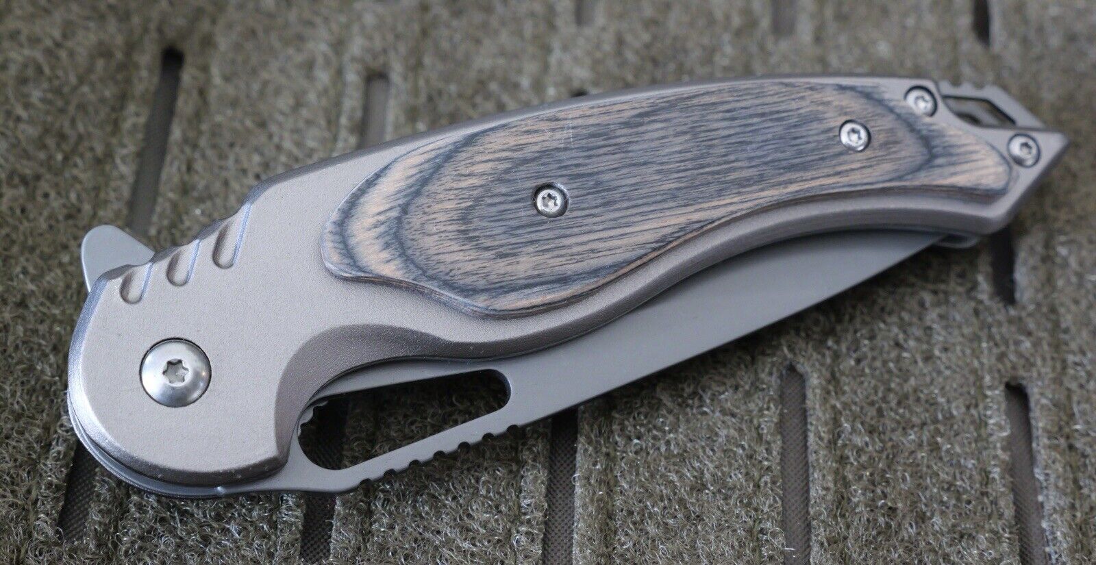 Spring Assist Pocket Knife Dark Gray All Metal 8” Overall High Quality Full Size