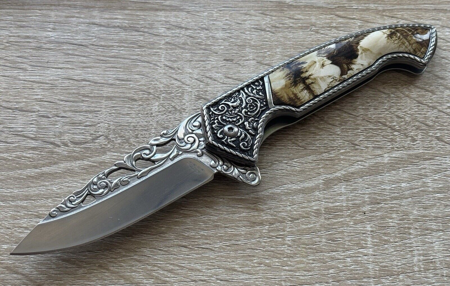 USA Eagle Wildlife Gift Box Knife Stainless Steel Engraved Ornate Ivory Handle