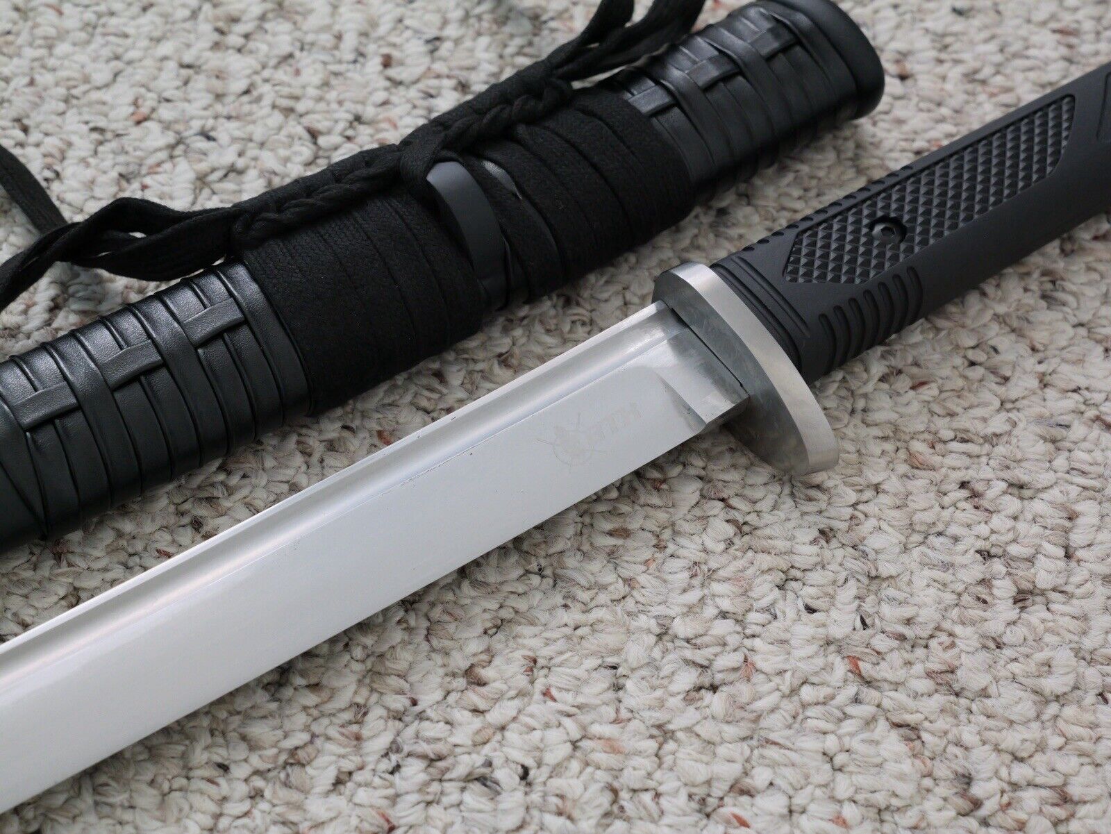 41” Extreme Katana Modern Futuristic Precision Forged Rubber Handle 6mm Thick XL