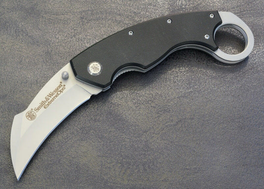 Smith & Wesson Extreme Ops Pocket Knife Karambit Black Heavy Duty Sharp Tactical