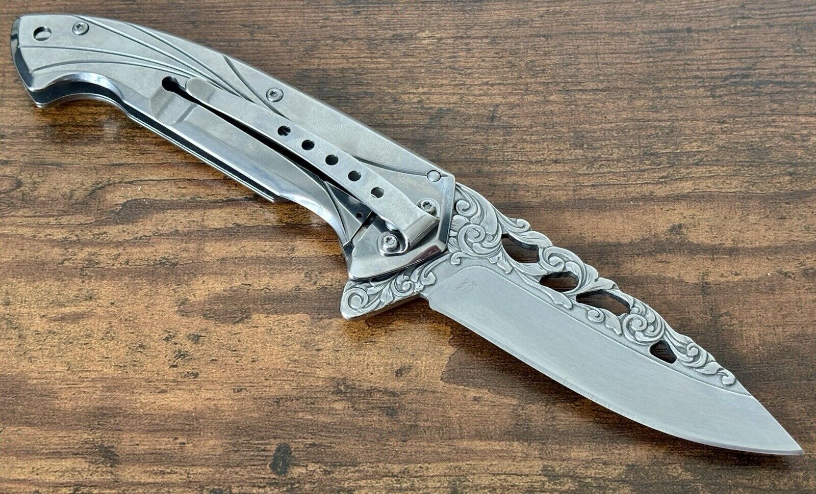 Deer Wildlife Gift Box Knife Stainless Steel Engraved Ornate Faux Ivory Handle 