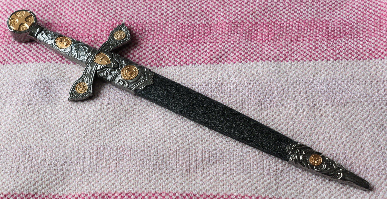 14” Knights Templar Dagger Ornate Gold Pewter Finish Stainless Steel Blade