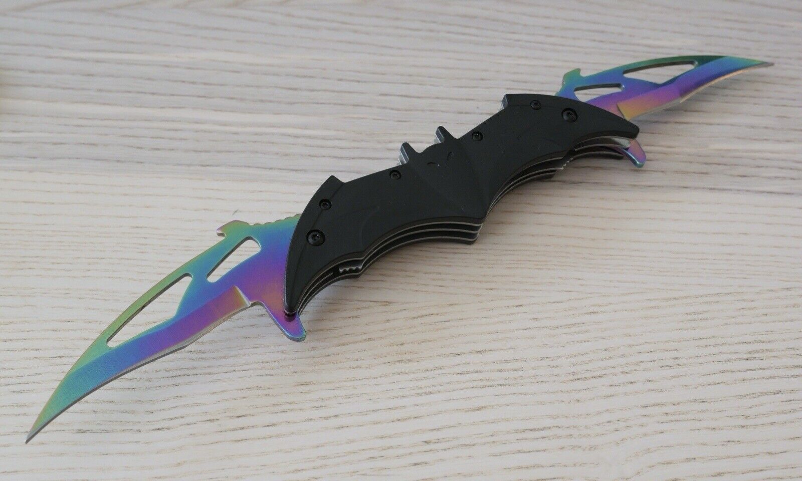 DARK KNIGHT SPRING ASSISTED DUAL BLADE BATMAN TACTICAL FOLDING Pocket KNIFE Rgb