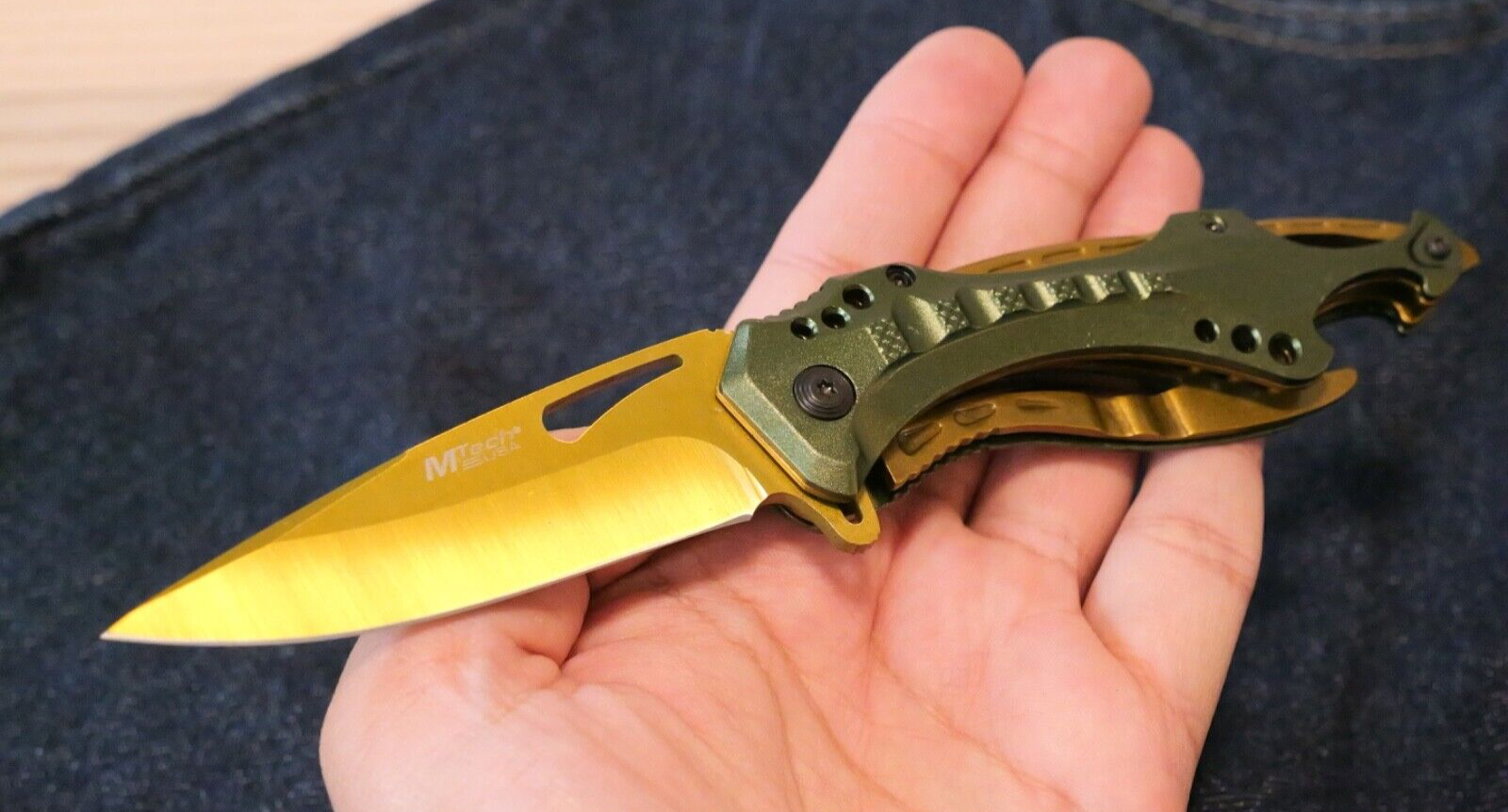 Full Size Spring Assist Pocket Knife Green Bottle Opener Screw Driver 3.5" Blade