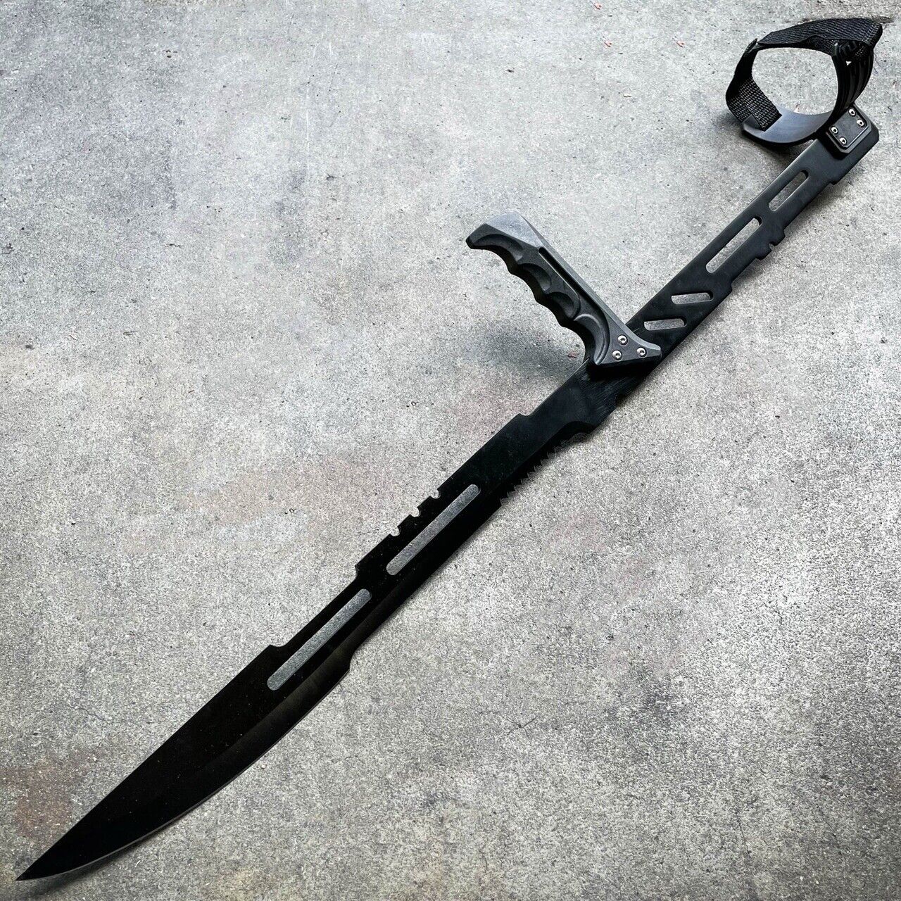 27.5" LARGE VAMPIRE BLOODRAYNE TACTICAL BLACK NINJA SWORD SERRATED SHARP EDGE