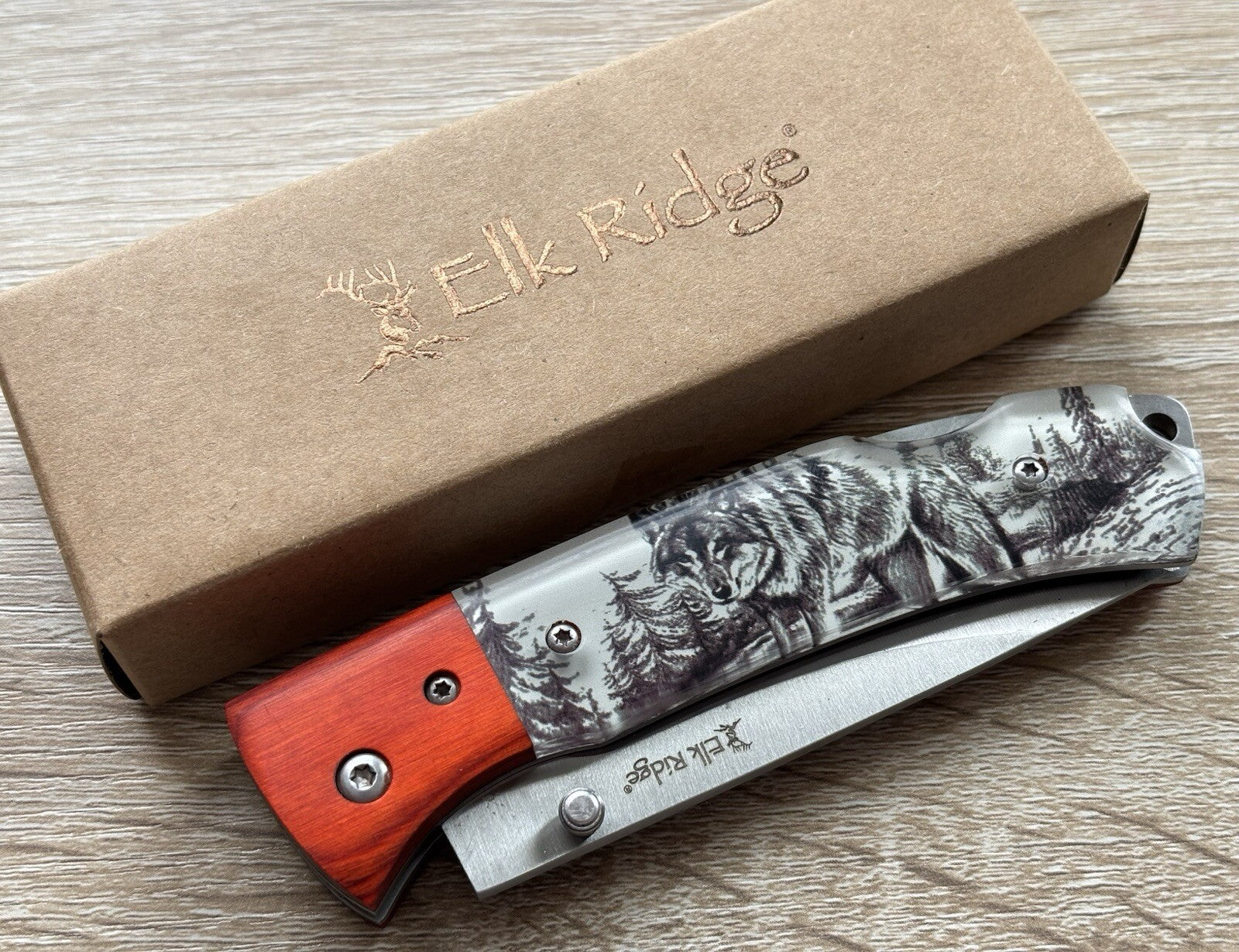 Elk Ridge Pocket Knife Wolf Manual Lockback Medium Size Wood Handle