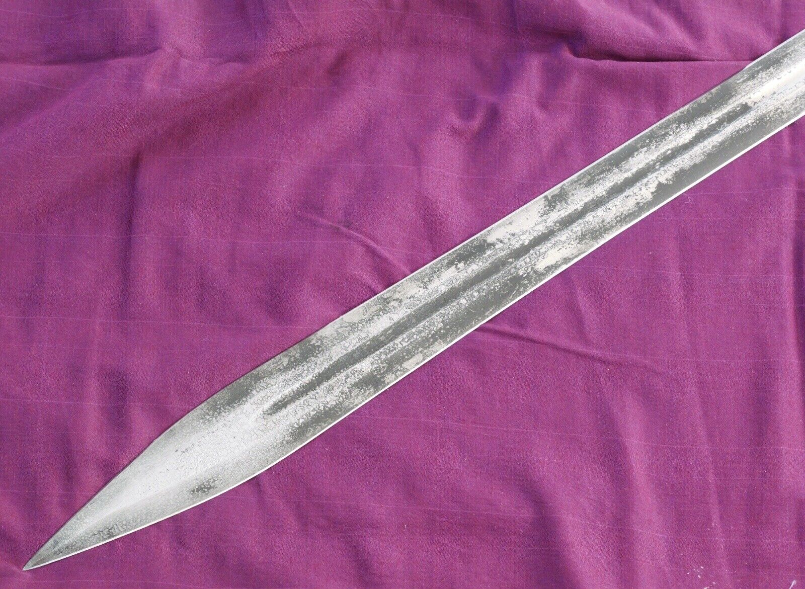 37” Sword Rustic Double Edge Carbon Steel Leaf Blade Spear Point Razor Sharp