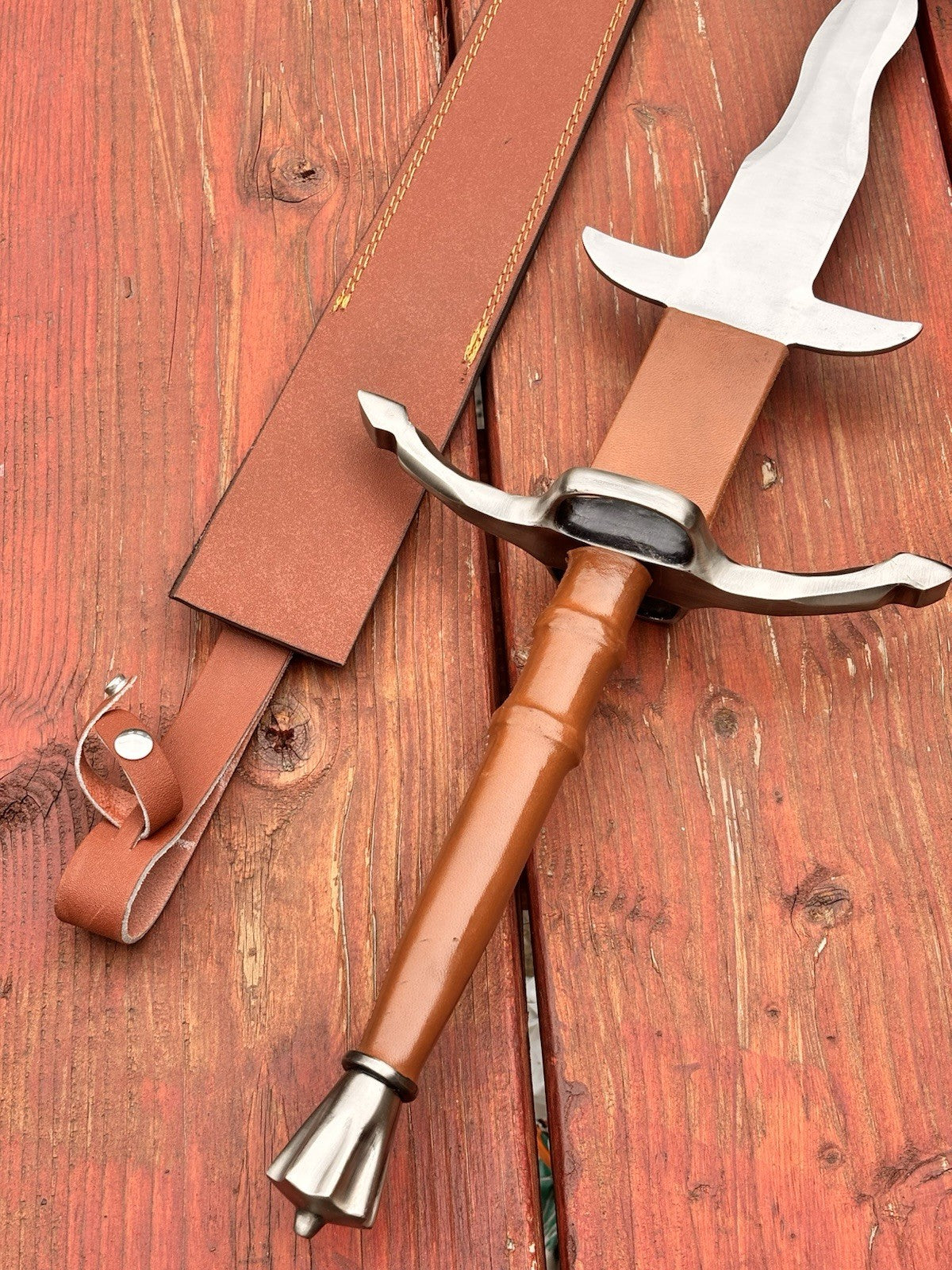 MEDIEVAL WARRIOR - VIKING KRIS SWORD 41” Leather Sheath 27” Blade SHARP