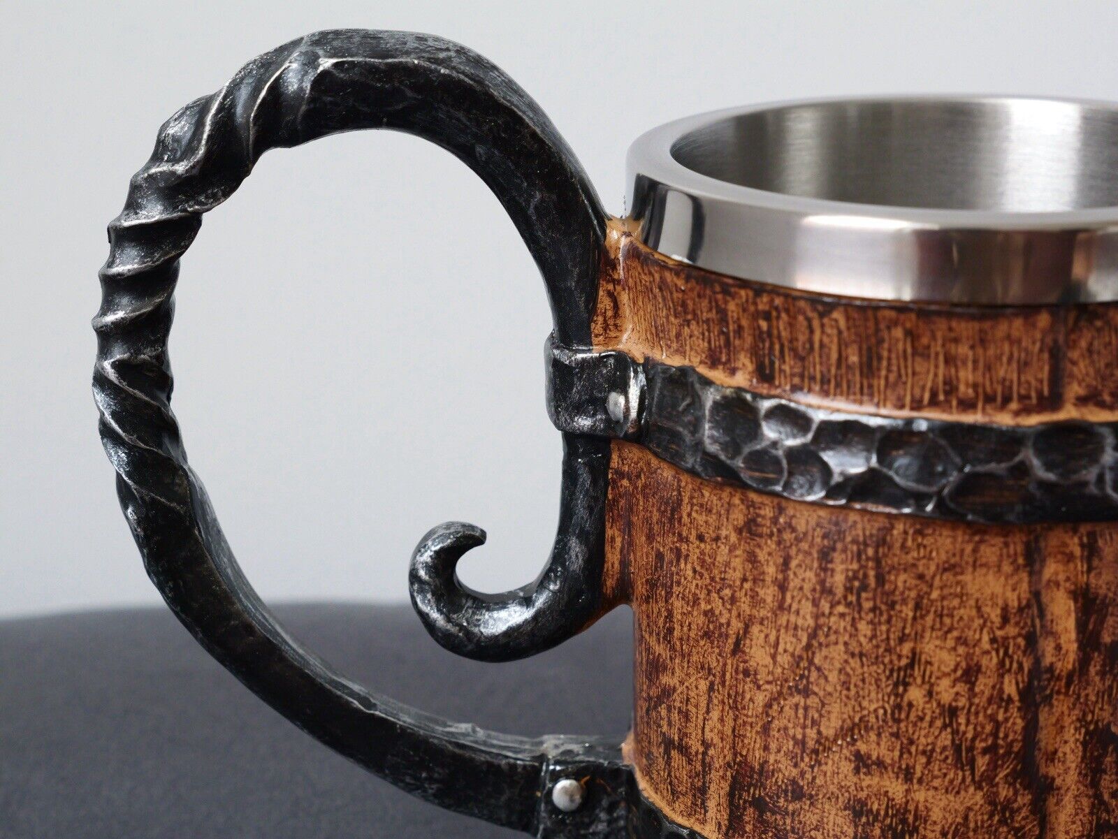 Viking Barrel Mug Rustic Medieval Feast 550ML Stainless Steel Norse Tankard Cup