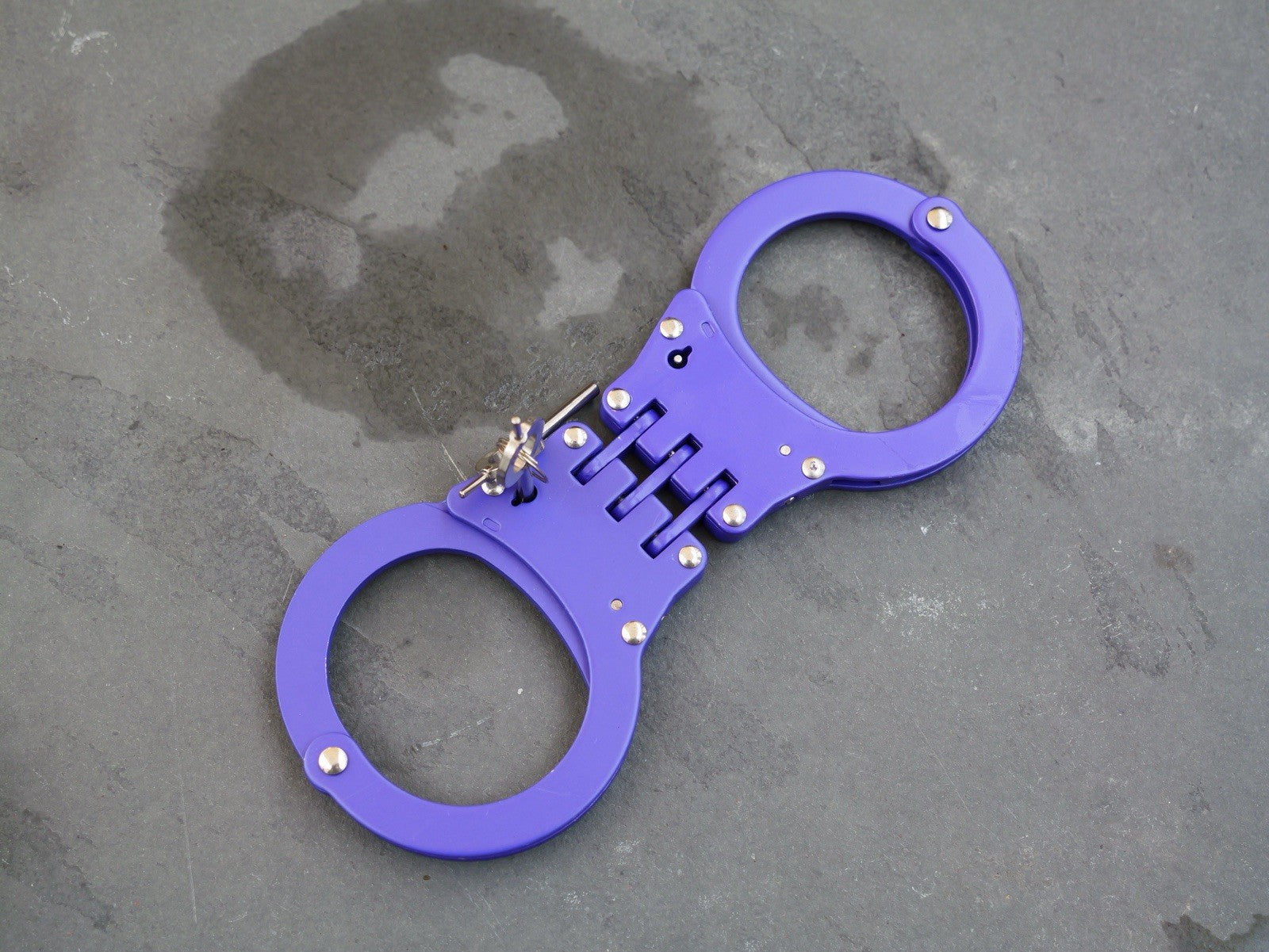 Purple Hand Cuffs Stealth Police Heavy Duty Hinge Handcuffs Nylon Sheath