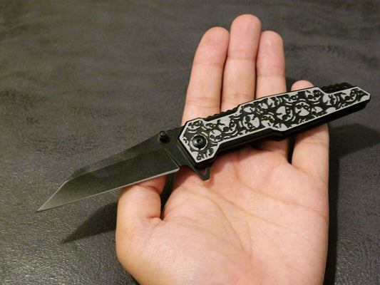 Black Pocket Knife 8” Overall Size M Wharncliffe Blade Full Metal Skulls Assist