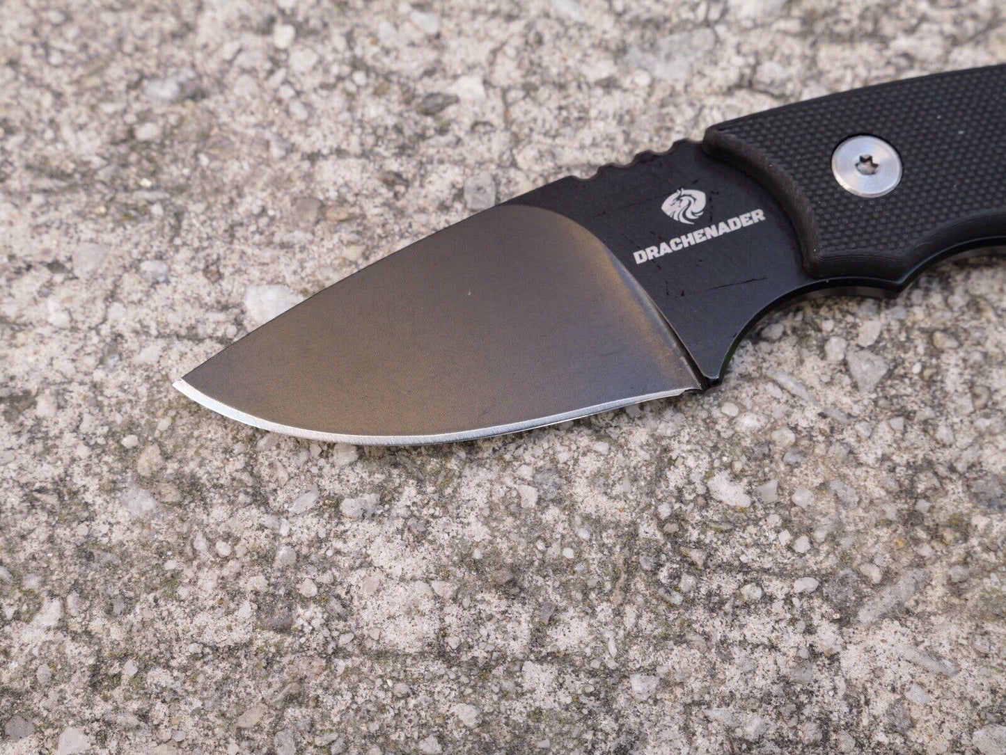 Neck Knife Conceal Carry 14cm Stealth Black Horizontal Carry Belt Clip D2 Steel 