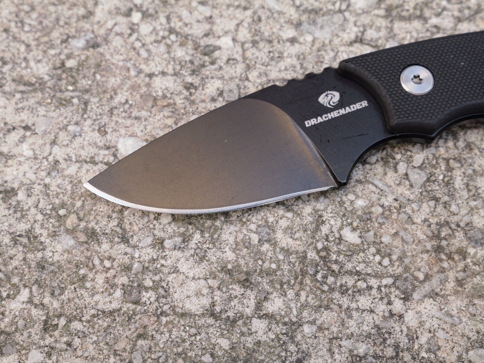 Neck Knife Conceal Carry 14cm Stealth Black Horizontal Carry Belt Clip D2 Steel 