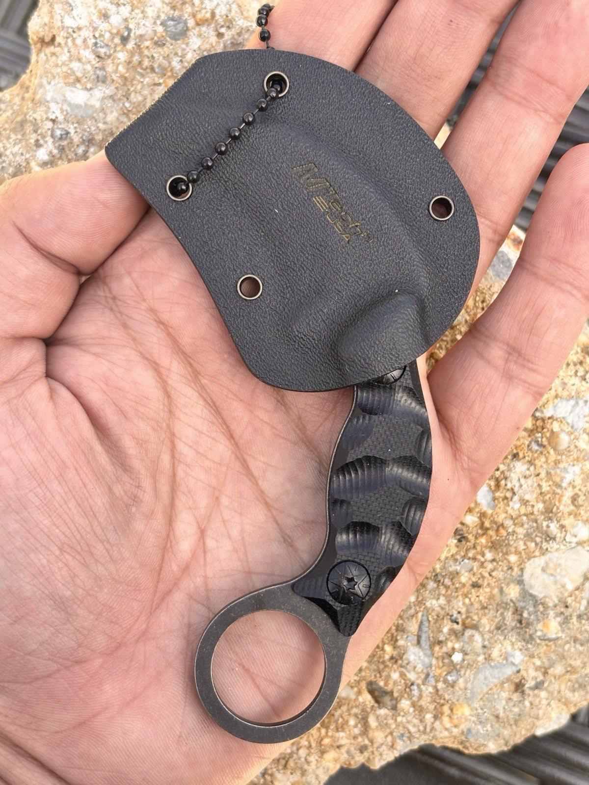 11cm Fixed Blade Knife Kydex Sheath Black Stonewash Sharp 4.5 Cm Blade