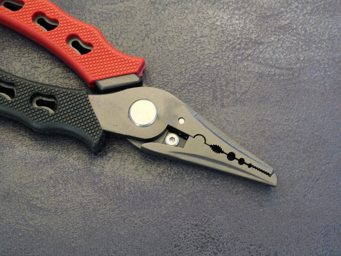7” Pliers Aluminum Rubber Handle Sheath Coil Lanyard Line Cutters Angler Red