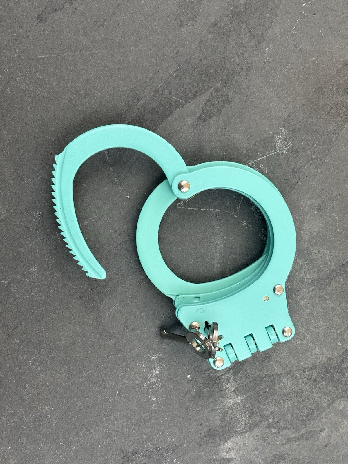 Blue Hand Cuffs Stealth Police Heavy Duty Hinge Handcuffs Nylon Sheath