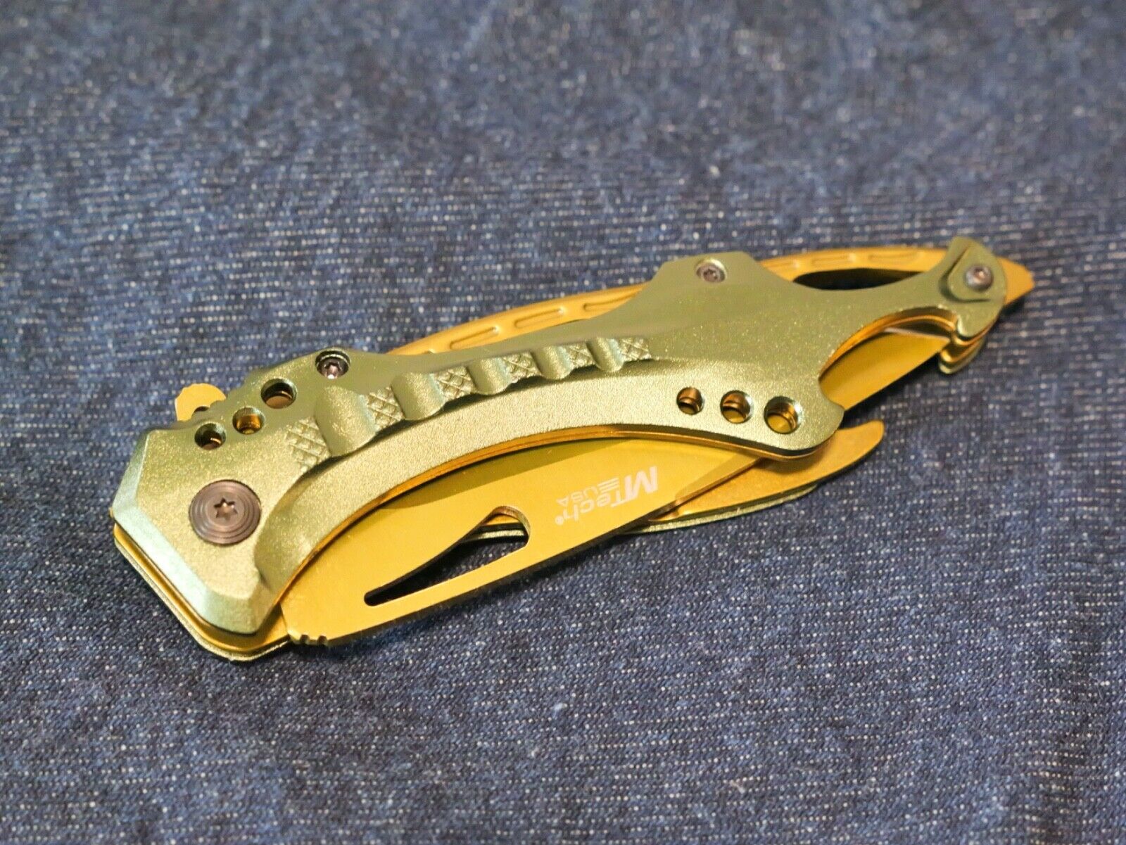 Full Size Spring Assist Pocket Knife Green Bottle Opener Screw Driver 3.5" Blade