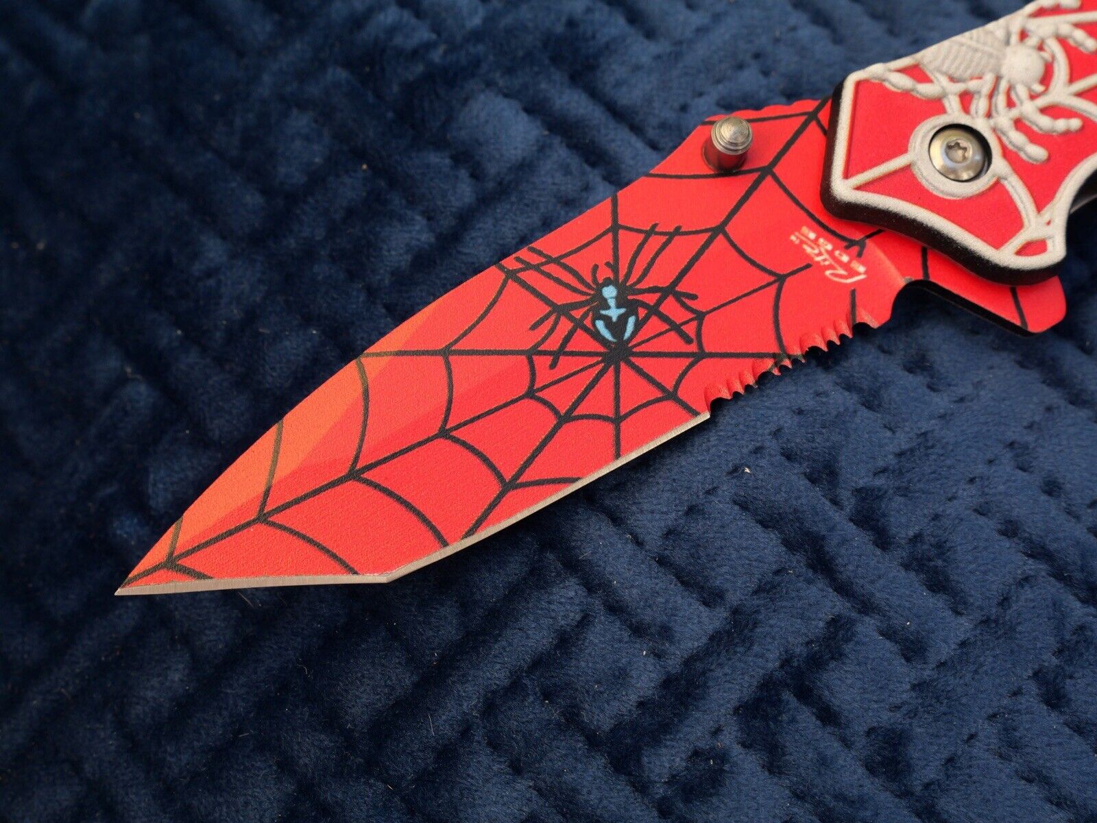 Red Pocket Knife Tanto Spider Web Window Punch Seat Belt Cutter Assisted Sharp