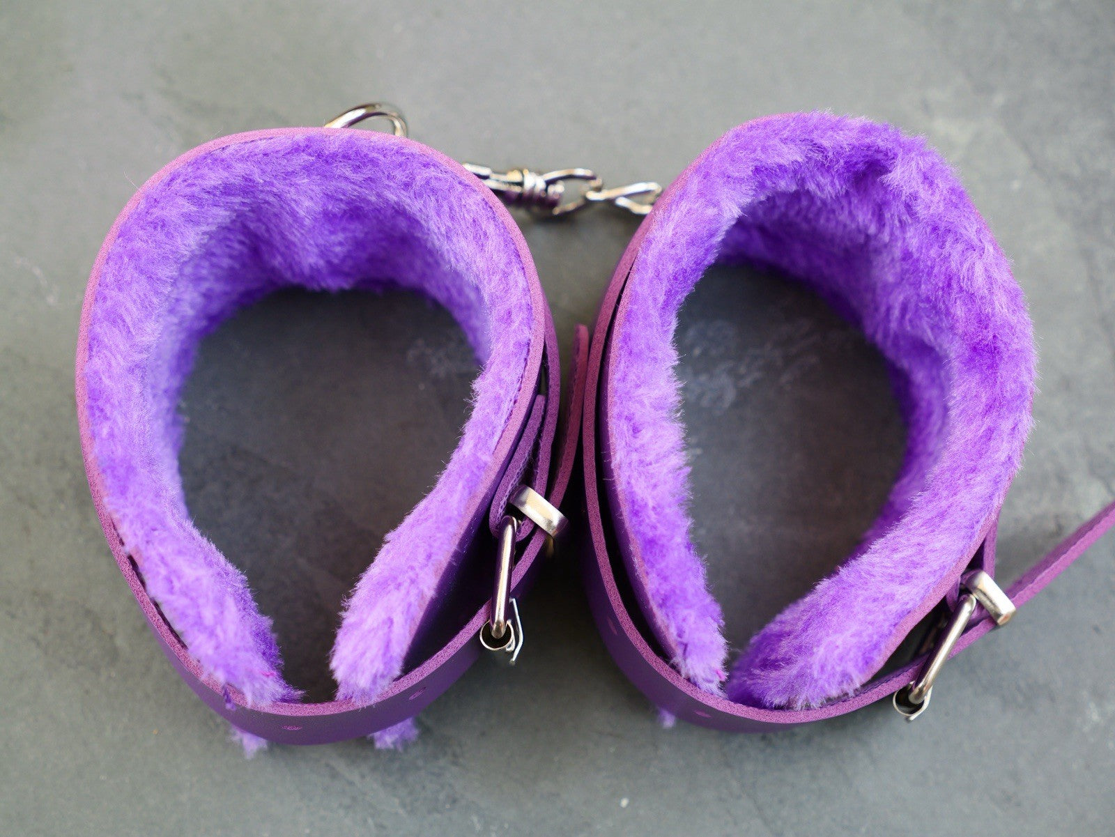 Fuzzy Purple Handcuffs Stainless Steel Chain And Studs Bedroom Nighttime 