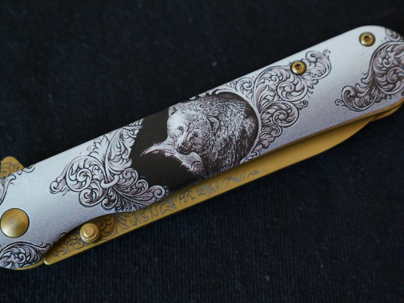 Gold Bear Spring Assist Pocket Knife Victorian Era Grizzly Ornate Full Metal 8”