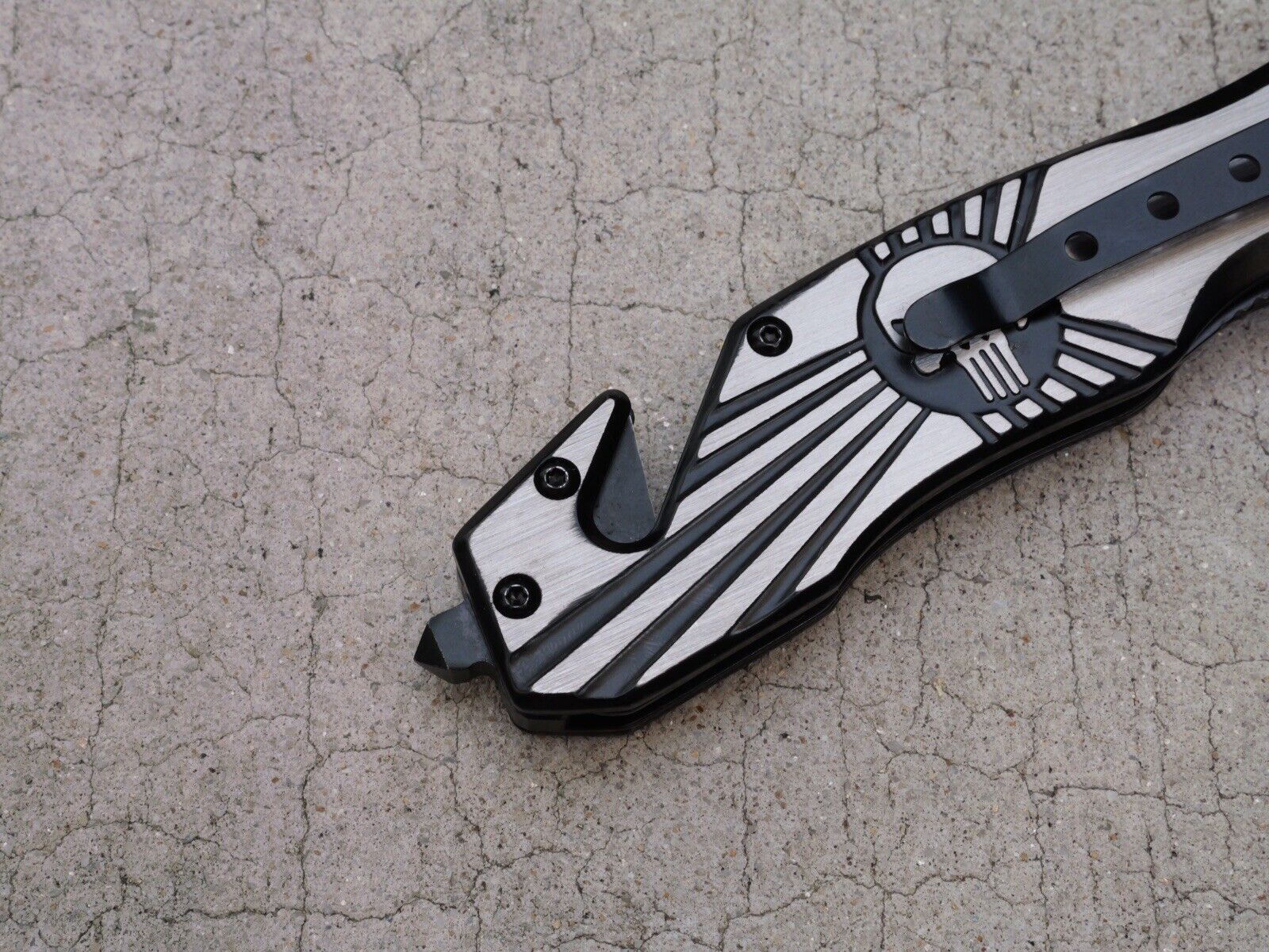 Skull Punisher Pocket Knife All Metal Full Size Window Punch Spring Assist Black