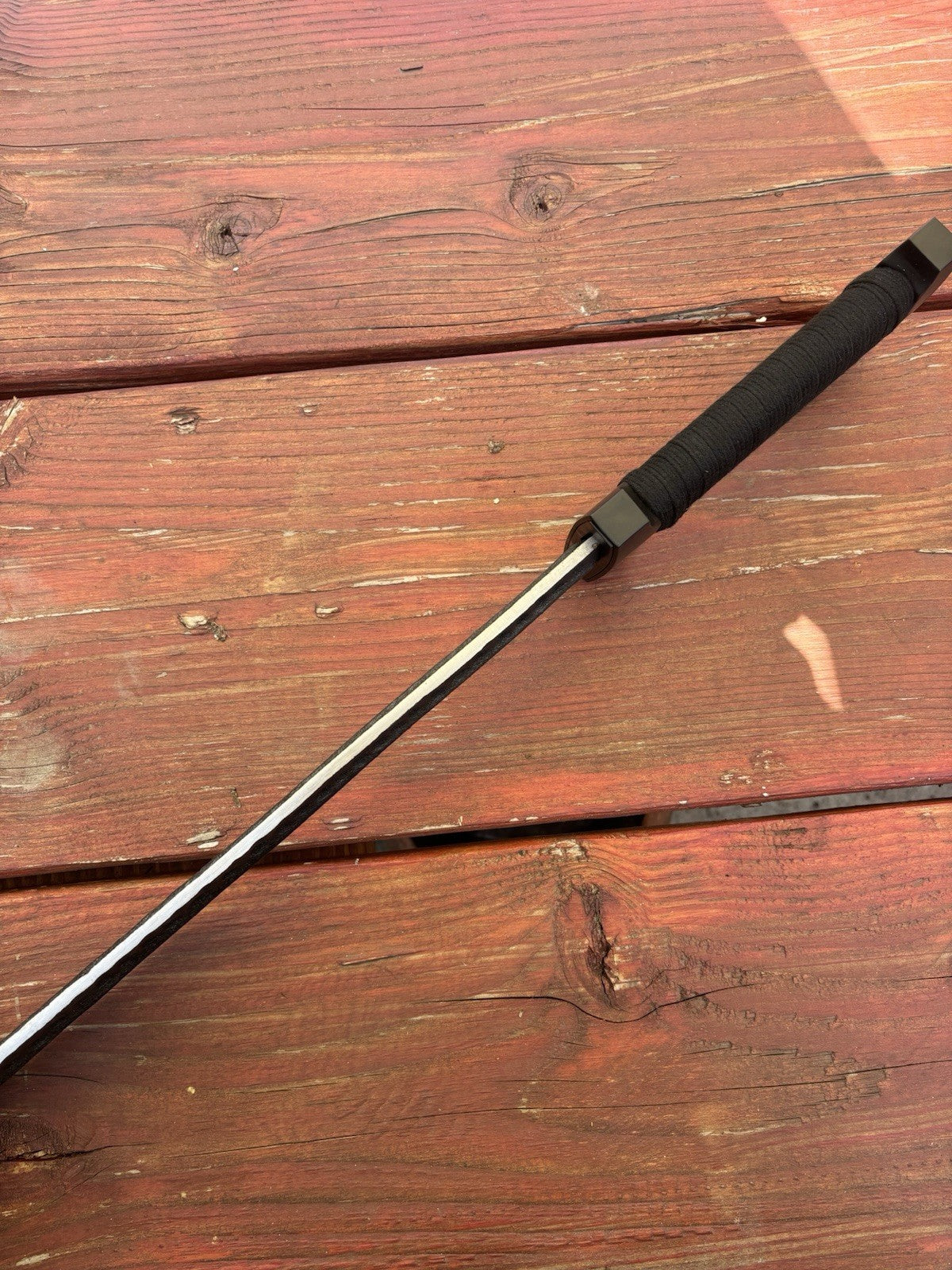 King Leonidas Spartan Warrior Sword Authentic 33" Length 3.6 Lbs 1cm Thick Blade