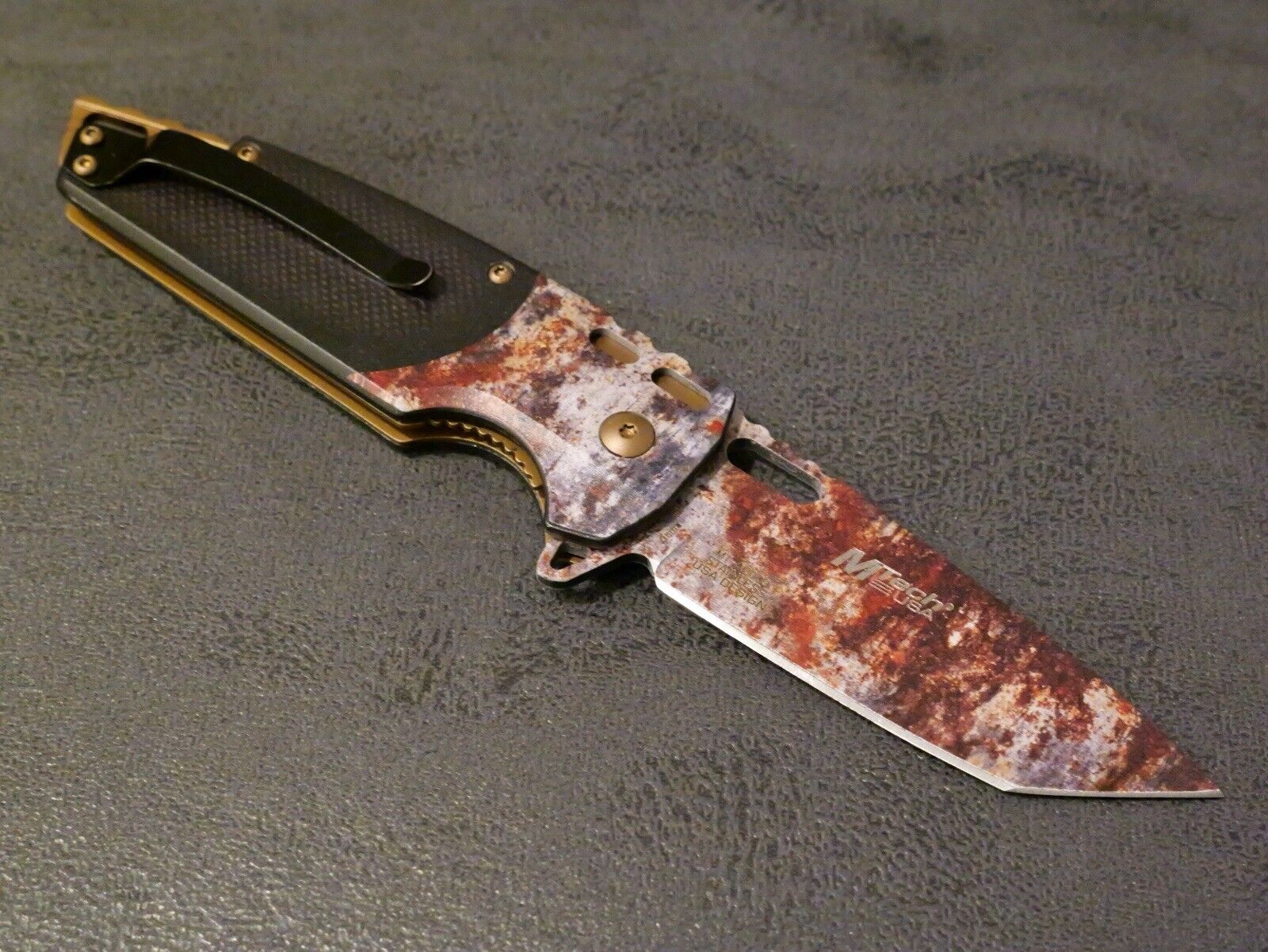 Full Size Pocket Knife Modern Design Spring Assist Tanto Camo Black Pocket Clip