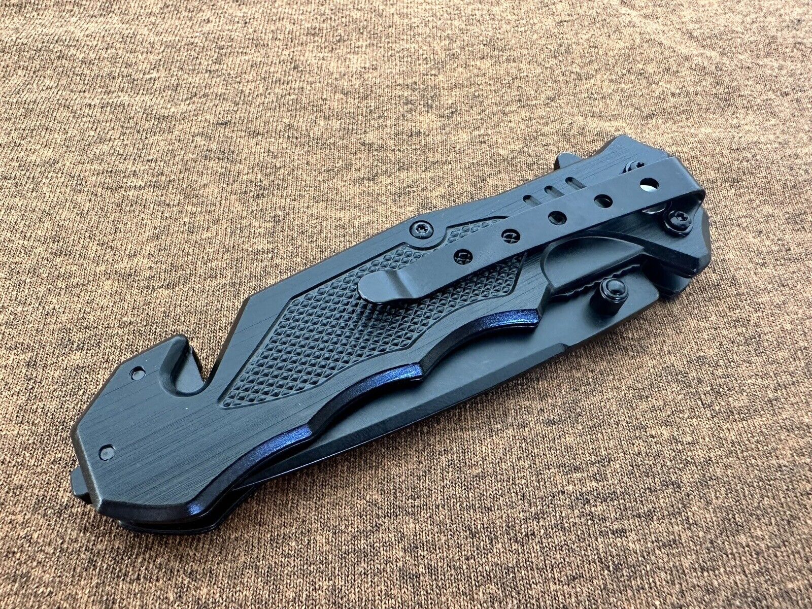 Rescue Tactical Pocket Knife Surgical Steel Glass Breaker Seat Belt Cutter 4.5”