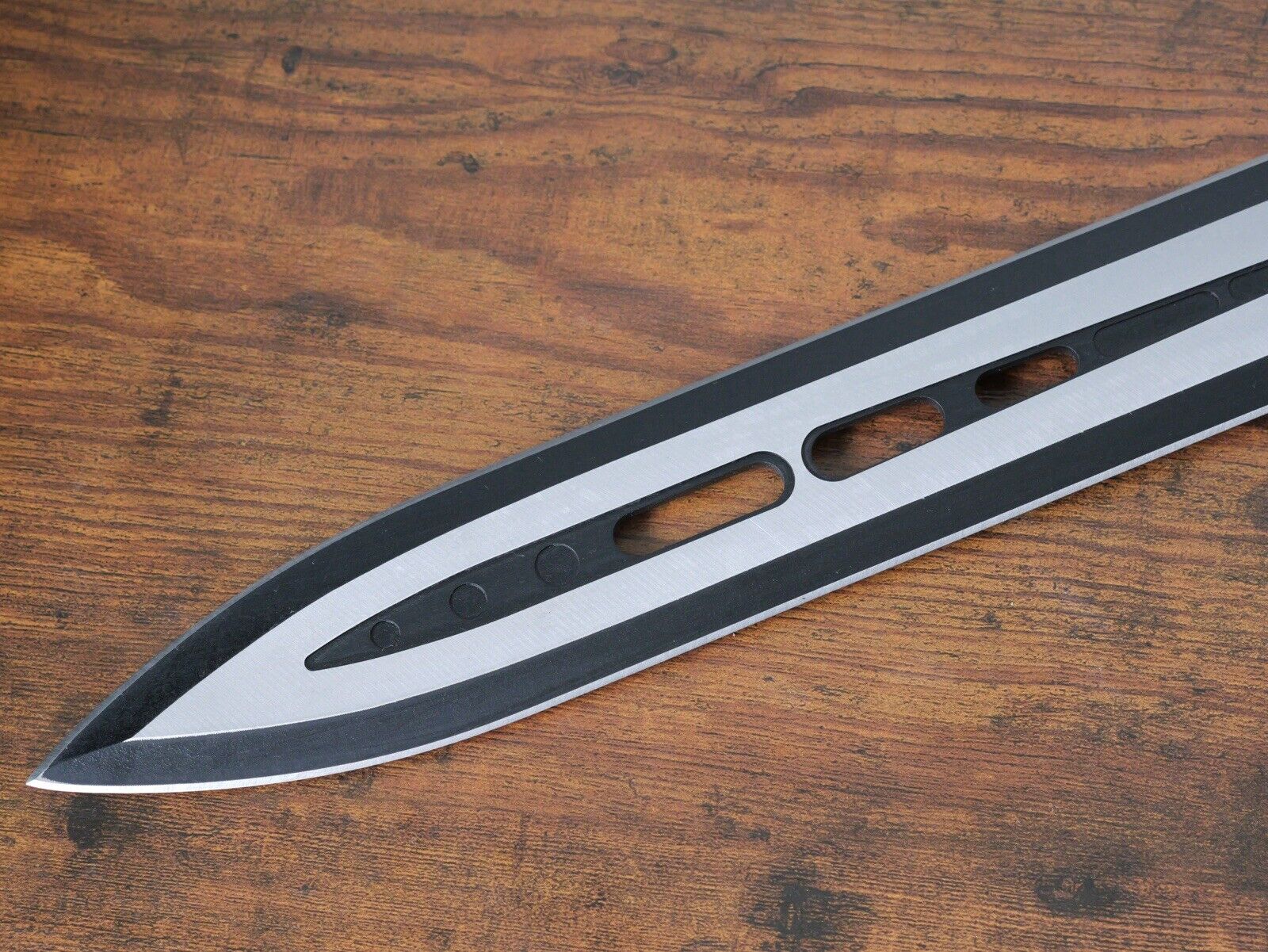 27” Short Sword Double Edge Spear Point Rubber Handle Heavy Duty Thick Rugged