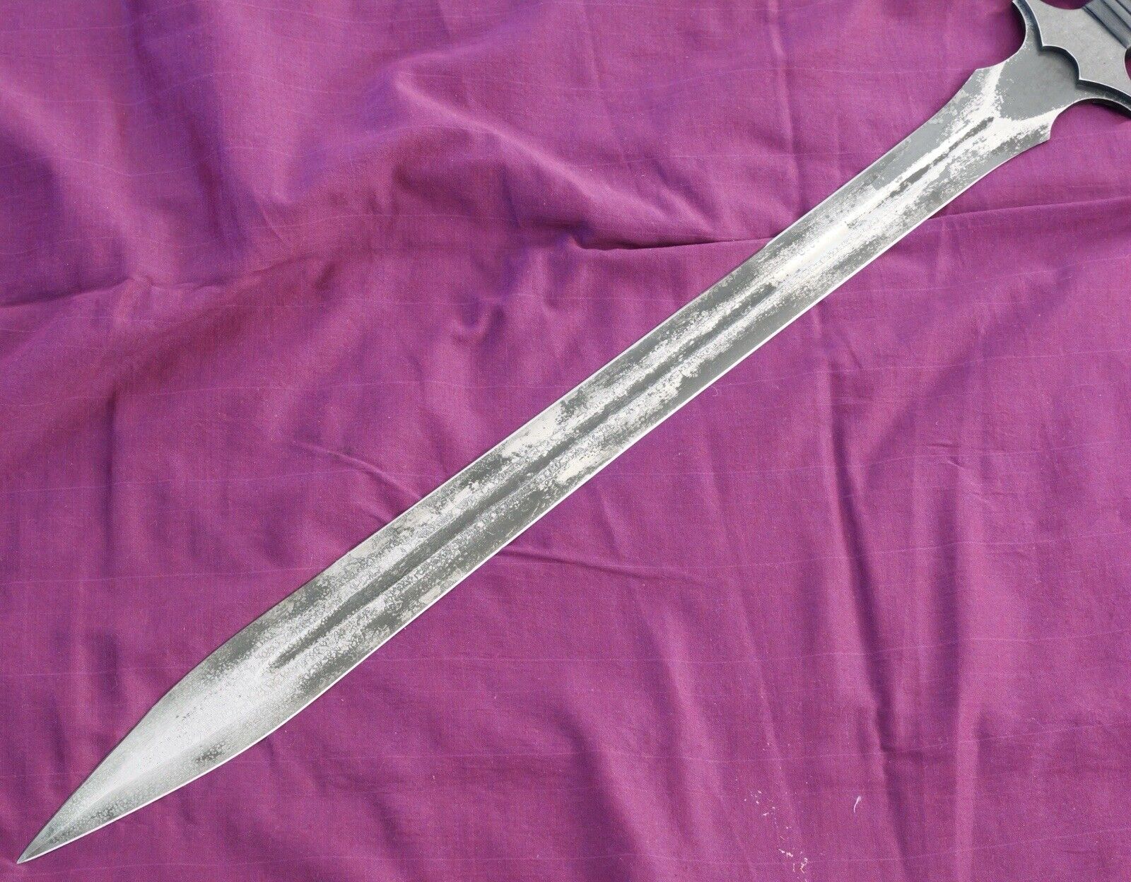 37” Sword Rustic Double Edge Carbon Steel Leaf Blade Spear Point Razor Sharp