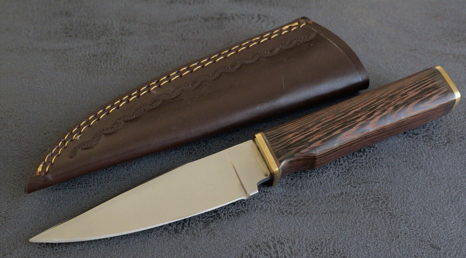 9” Fixed Blade Knife Full Tang Survival Knife Quarter Sawn Wood Handle Leather