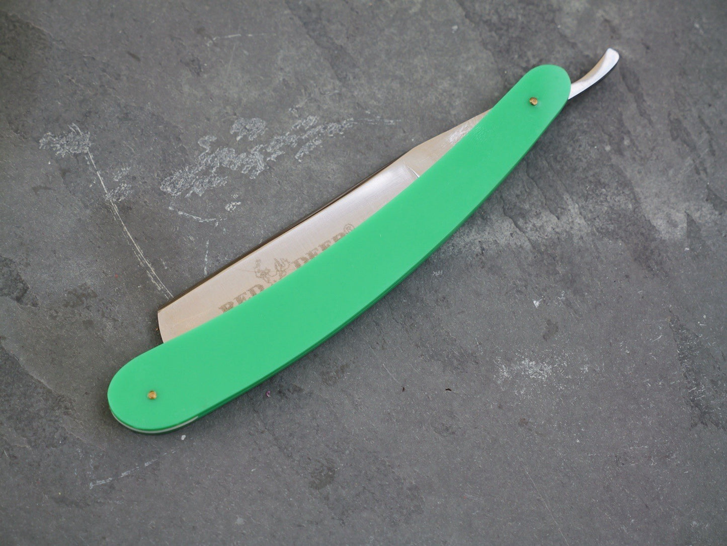 OG Vintage Shaving Straight Razor Hair Splitting Sharp Green Shave Ready