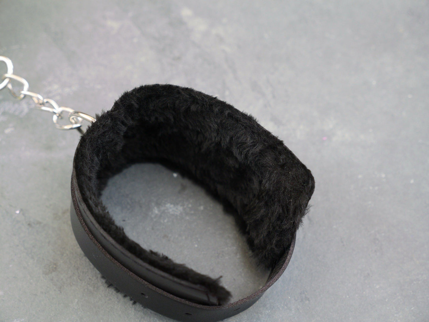 Fuzzy Black Handcuffs Leather Stainless Steel Chain And Studs Bedroom Sexy Bdsm