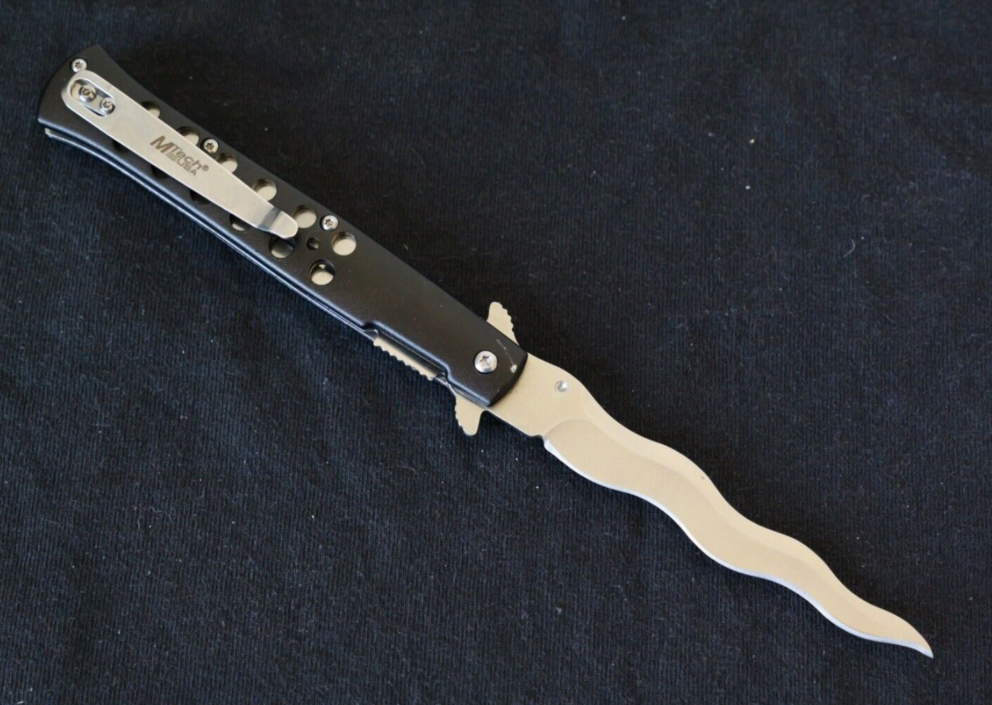 Kris Blade Black Spring Assist Pocket Knife Full Size 9" Overall Sharp Rare