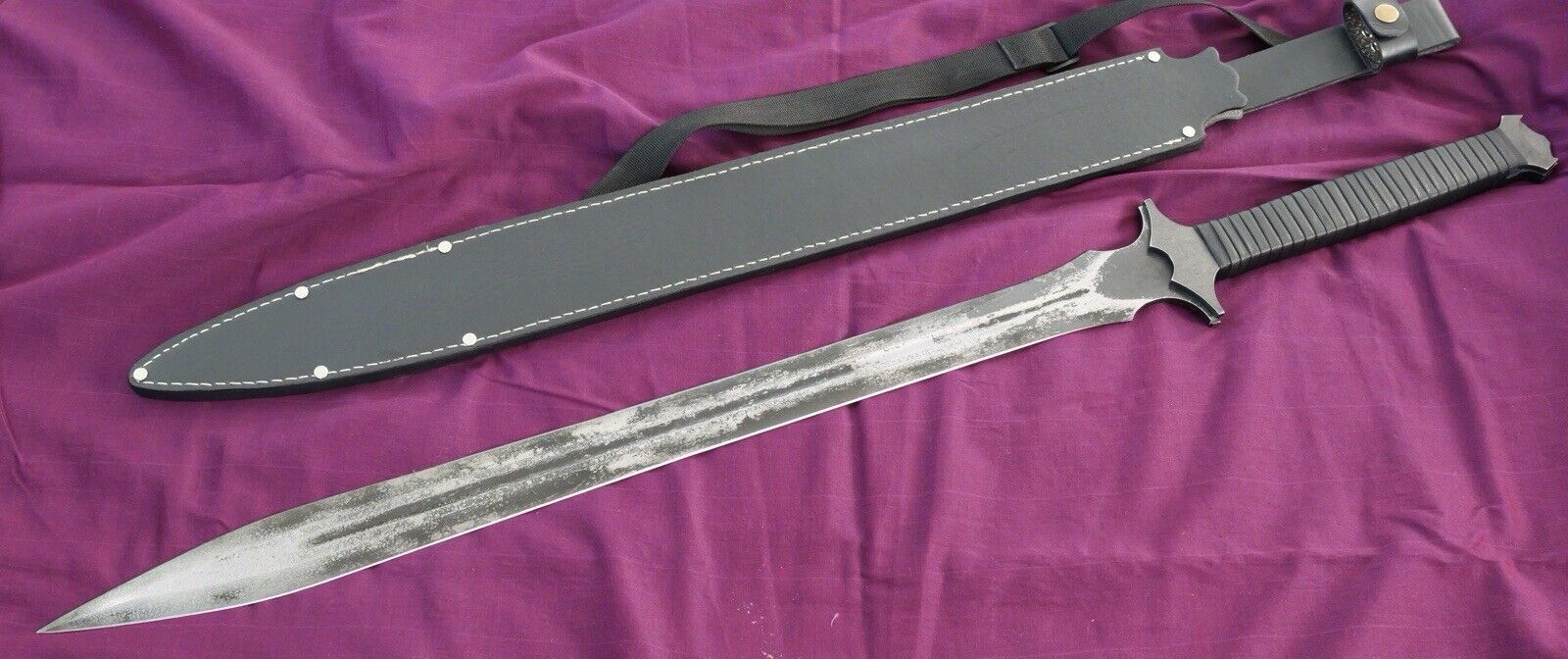 37” Sword Rustic Double Edge Carbon Steel Leaf Blade Spear Point Razor Sharp