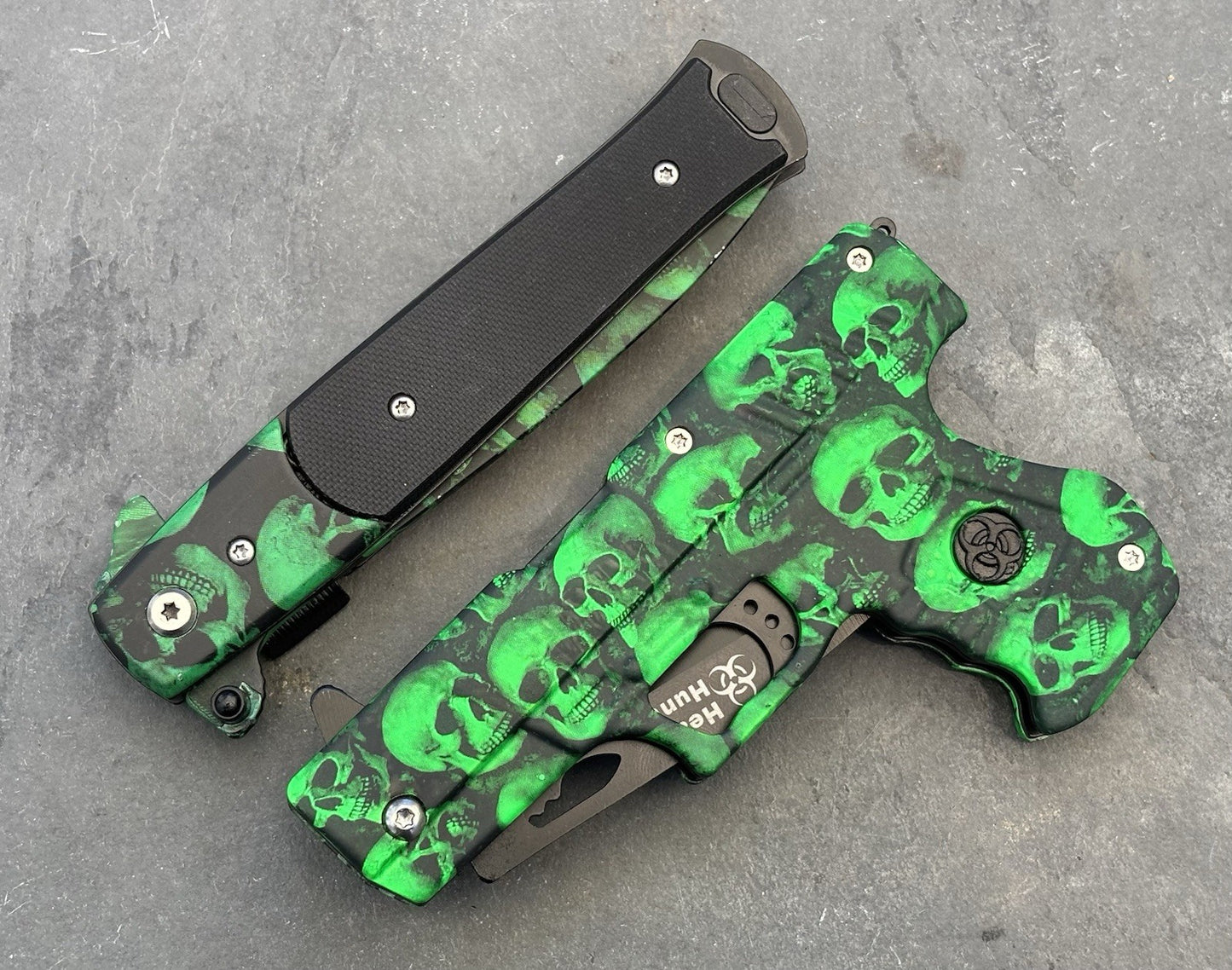 Green Skull Pocket Knife Set Pistol Knife Spring Assist 2 Pcs