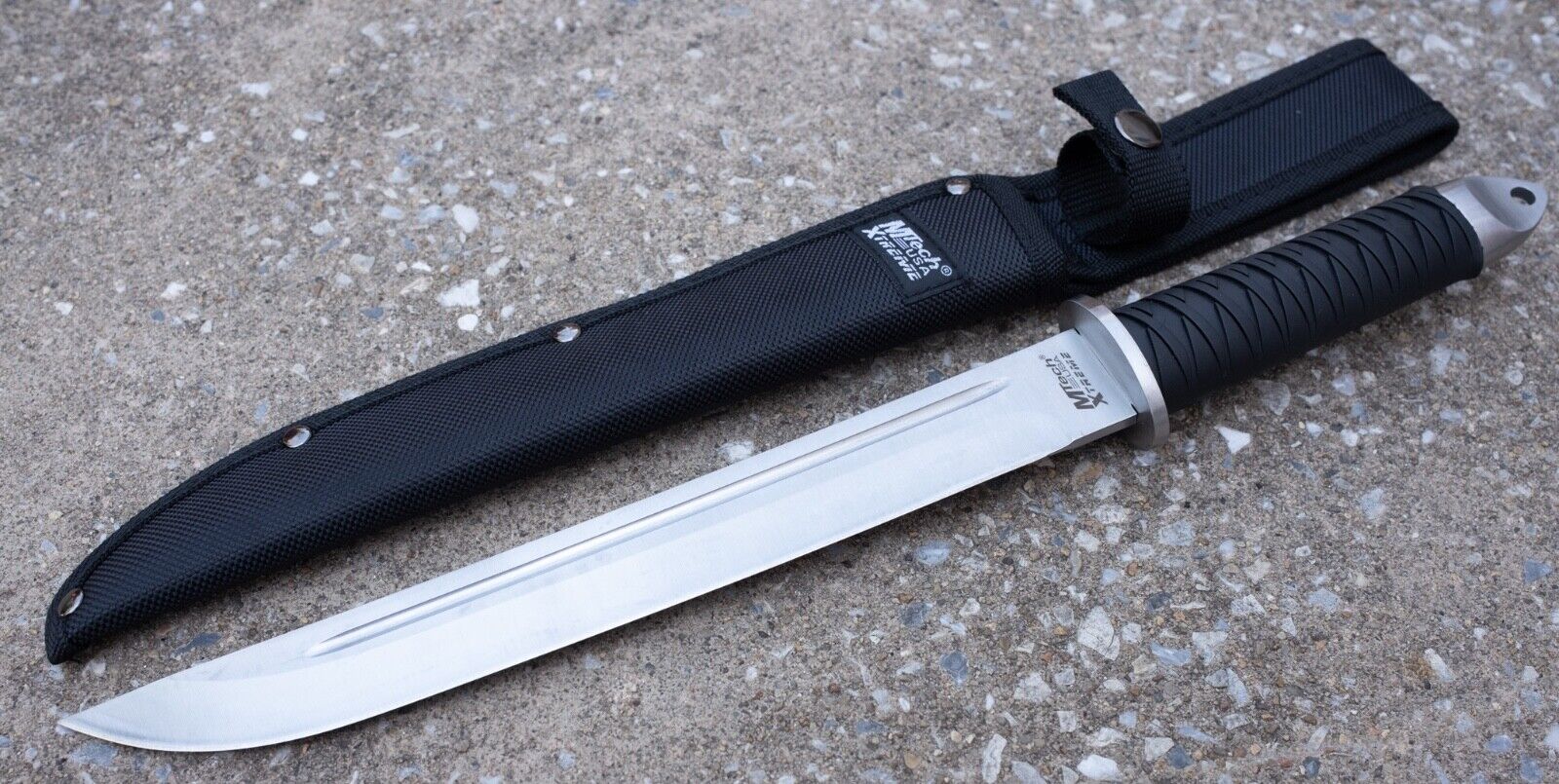 Tanto Knife Rubber Handle Modern Japanease Style Heavy Gauge 5mm Thick Blade 17"