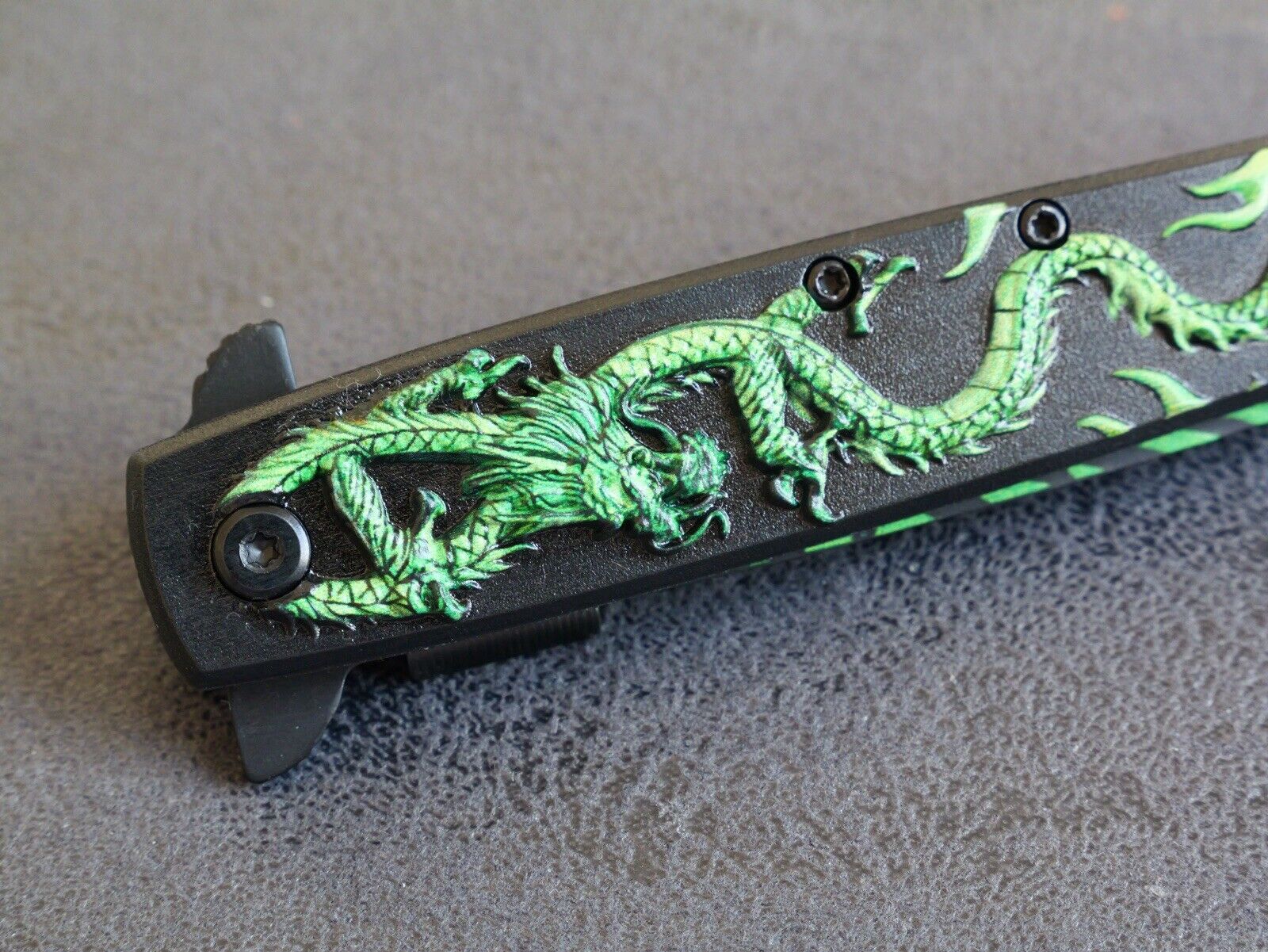 Green Oriental Dragon Pocket Knife Needle Point Sharp Belt Clip Full Size Black 