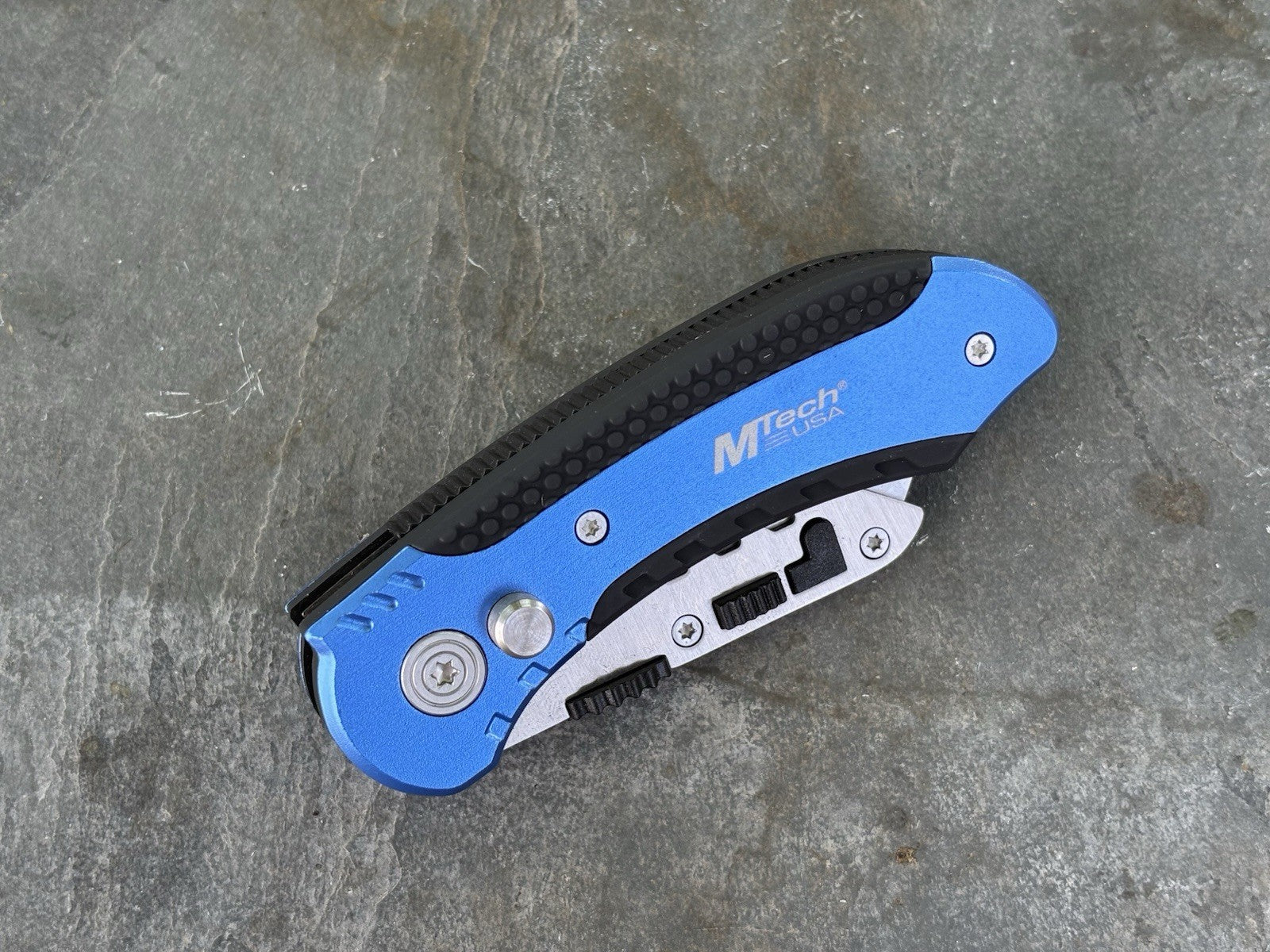 Razor Utility Knife 6” Overall Mtech USA Blue Folding Knife Rubber Grip