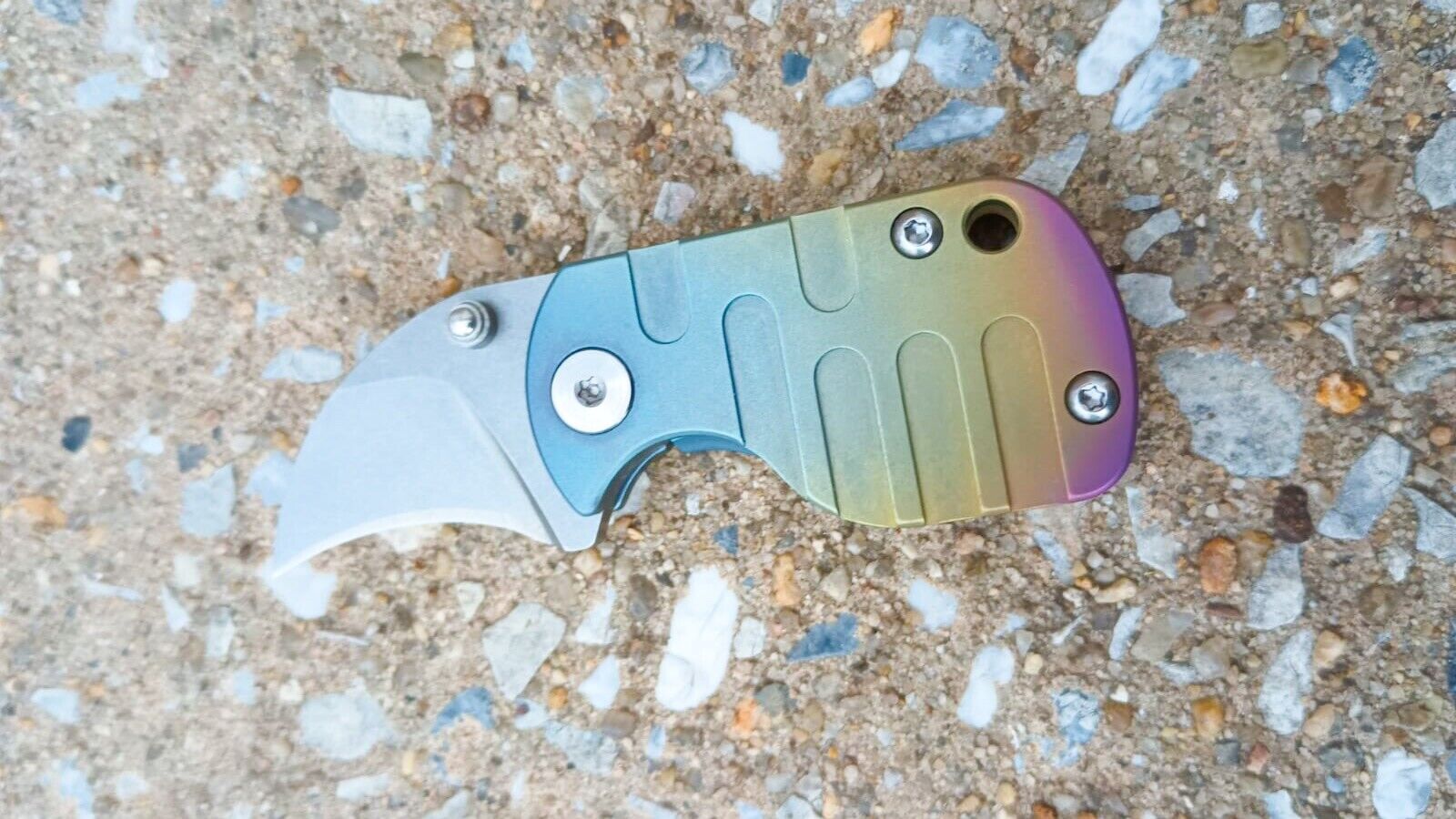 Mini Cube Knife Rainbow Design Curved Sharp D2 Steel Blade Frame Lock