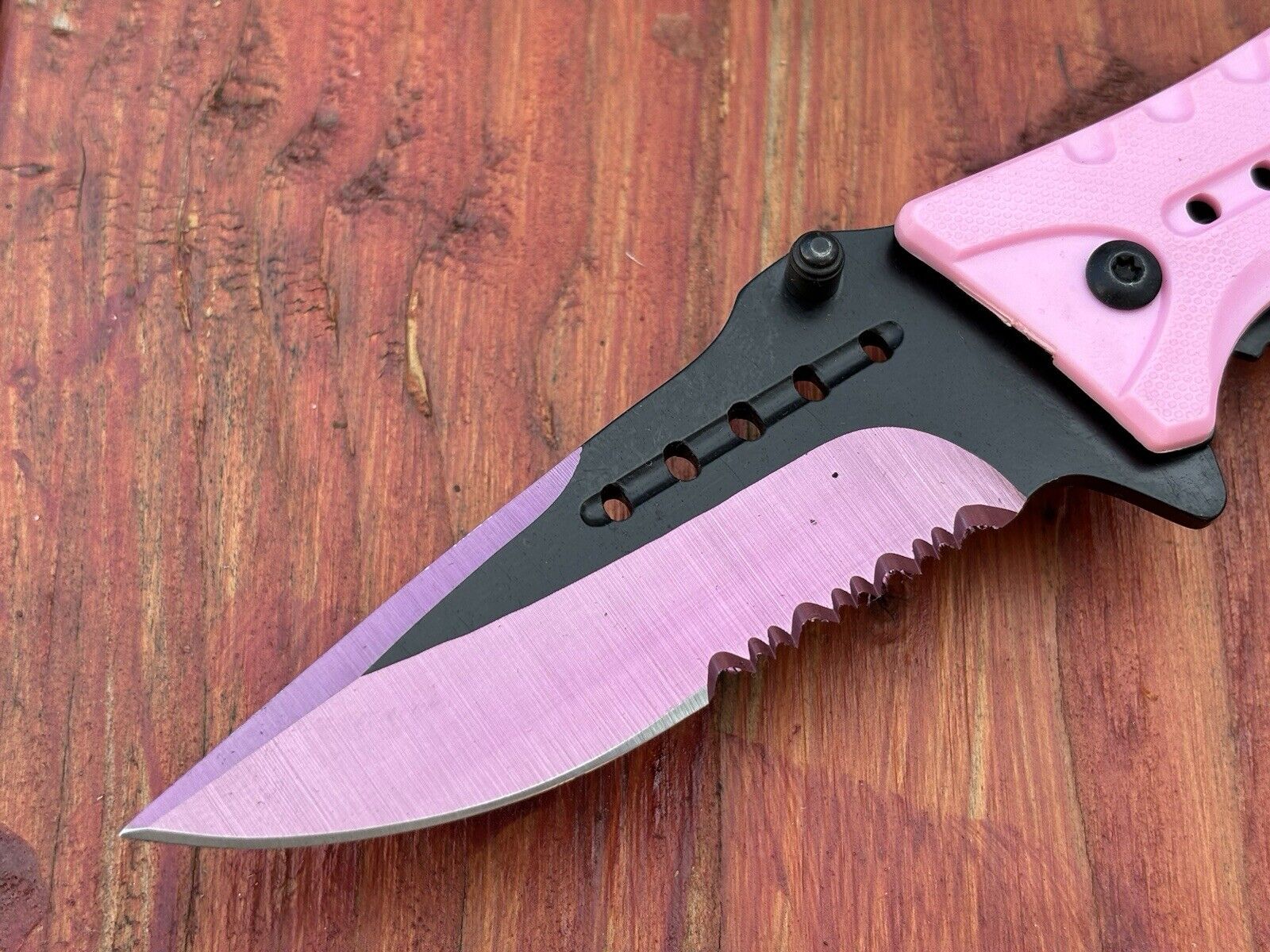 Pink Pocket Knife Skull Pretty Window Punch Seat Belt Cutter Assisted Sharp