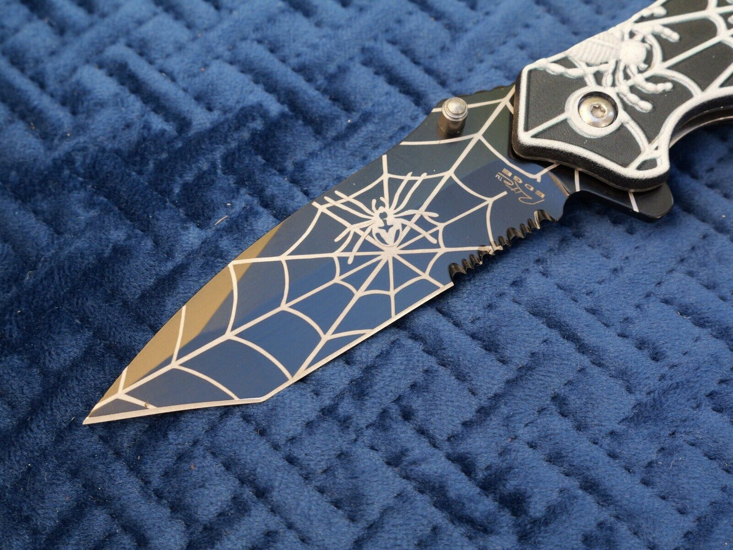 Black Pocket Knife Tanto Spider Web Window Punch Seat Belt Cutter Assisted Sharp
