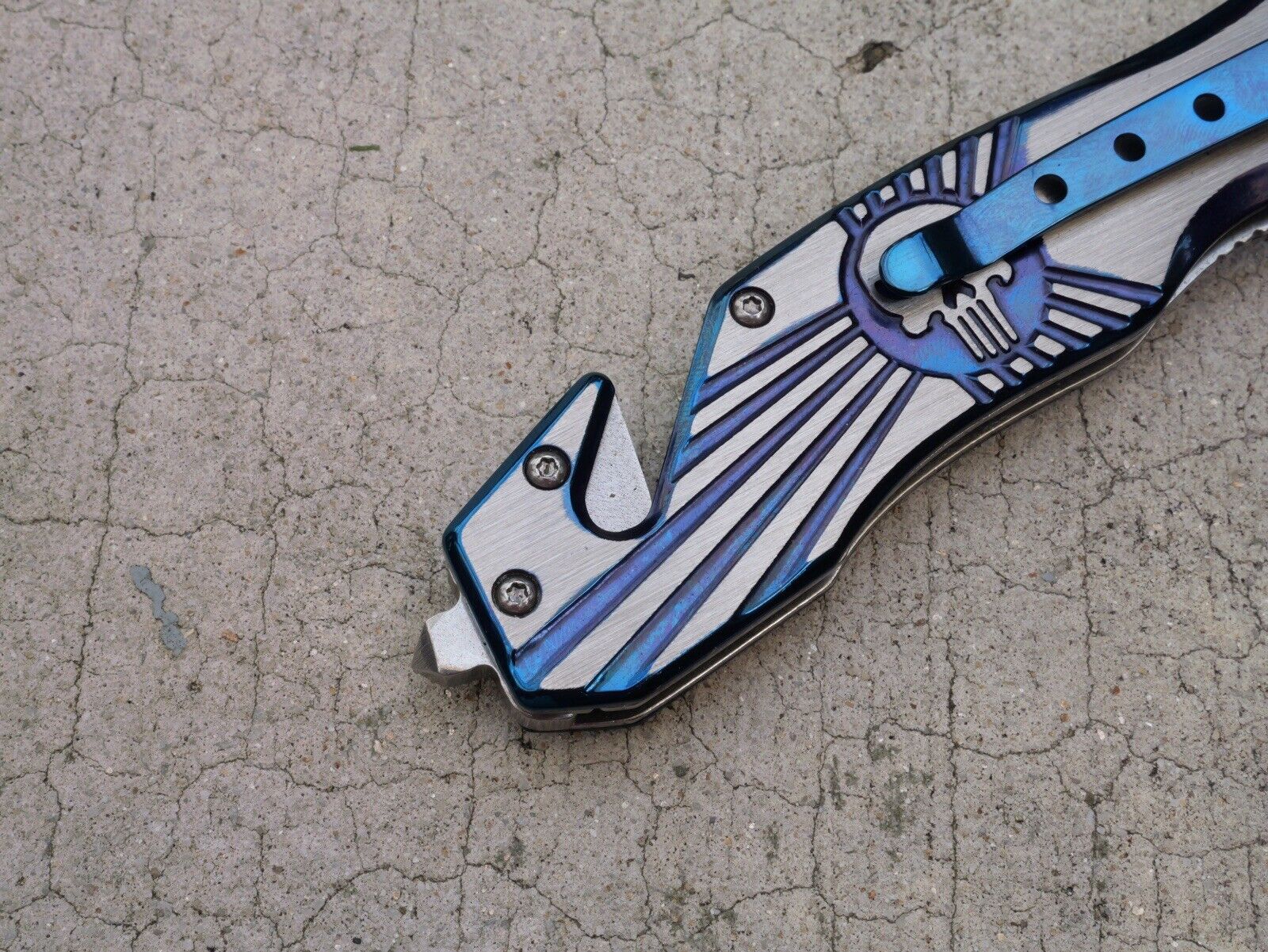 Skull Punisher Pocket Knife All Metal Full Size Window Punch Spring Assist Sharp